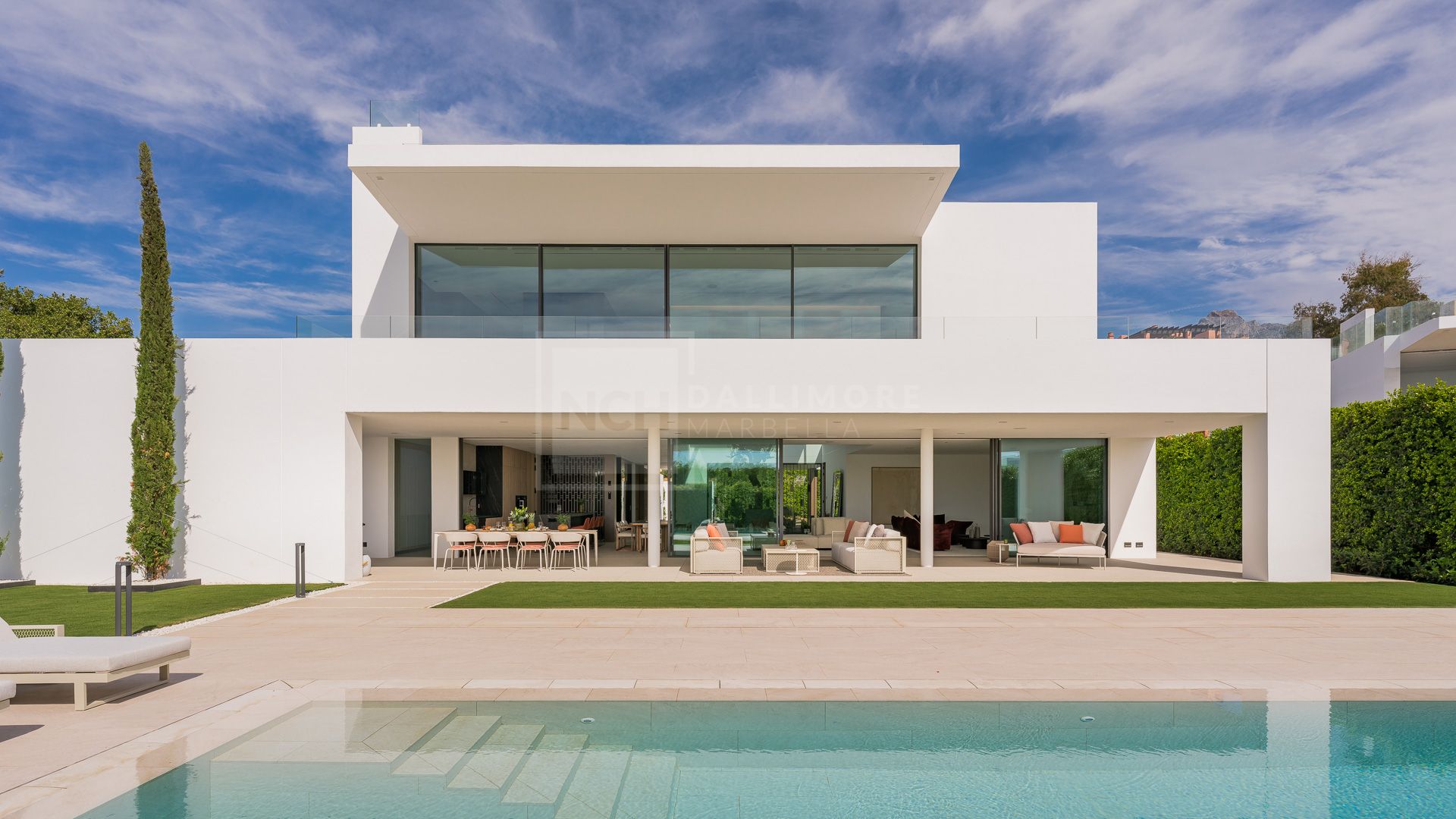 EXQUISITE CONTEMPORARY - VILLA ZERO - IN MARBELLA'S PRESTIGIOUS GOLDEN MILE