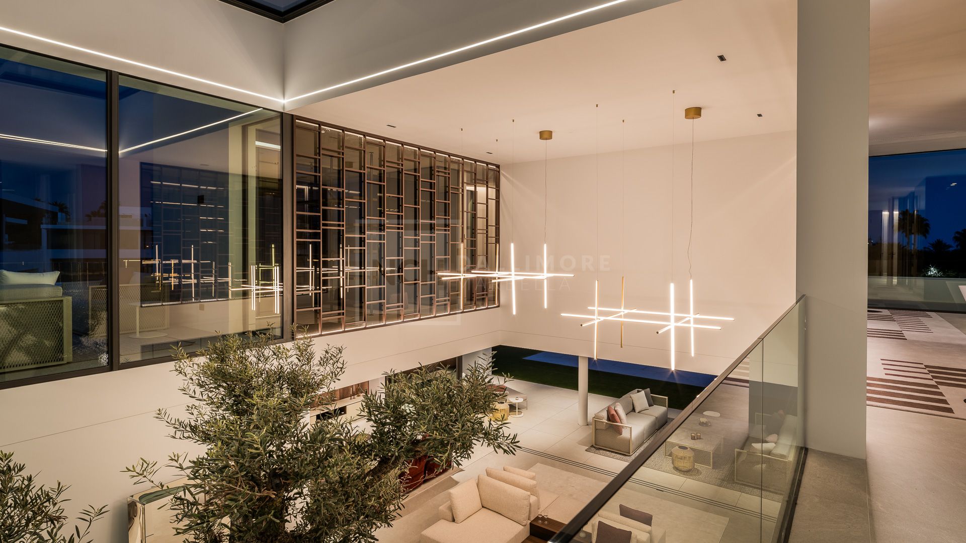 EXQUISITE CONTEMPORARY - VILLA ZERO - IN MARBELLA'S PRESTIGIOUS GOLDEN MILE