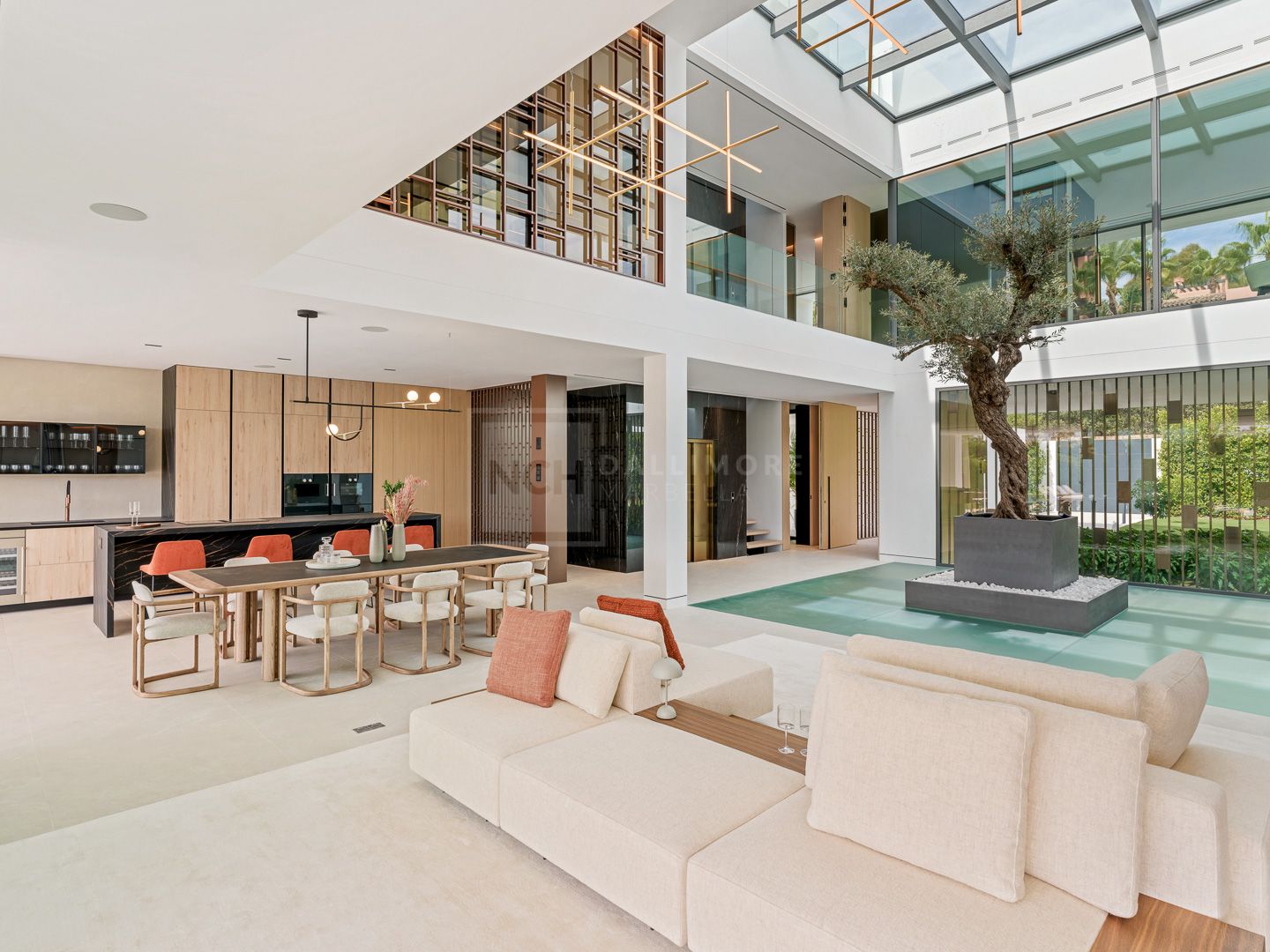 EXQUISITE CONTEMPORARY - VILLA ZERO - IN MARBELLA'S PRESTIGIOUS GOLDEN MILE