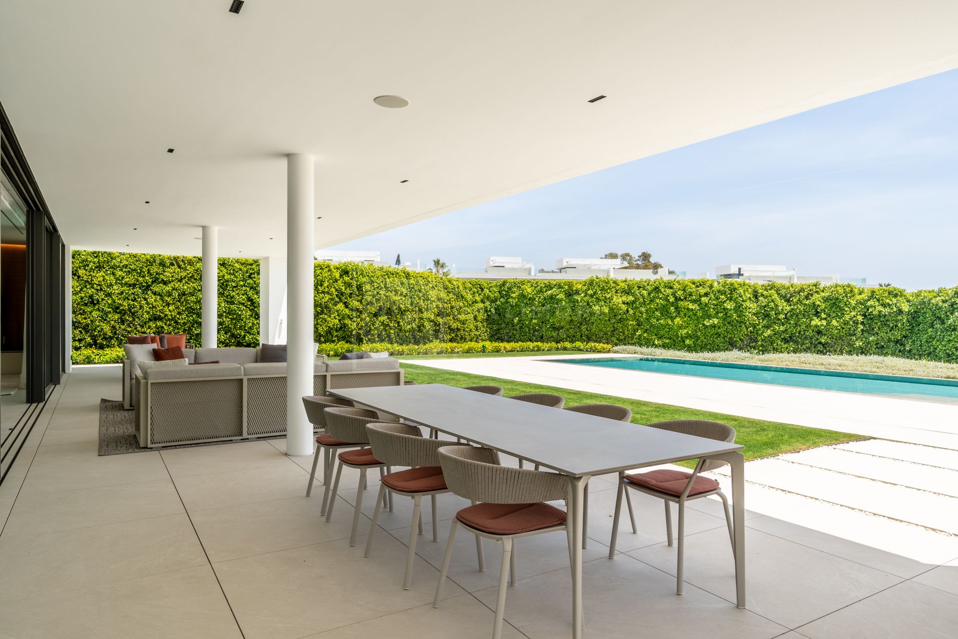 EXQUISITE CONTEMPORARY - VILLA ZERO - IN MARBELLA'S PRESTIGIOUS GOLDEN MILE