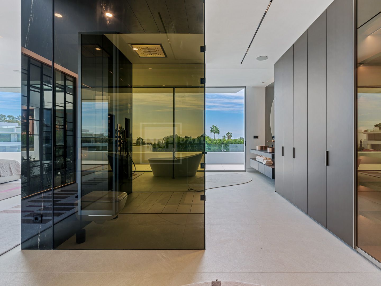 EXQUISITE CONTEMPORARY - VILLA ZERO - IN MARBELLA'S PRESTIGIOUS GOLDEN MILE