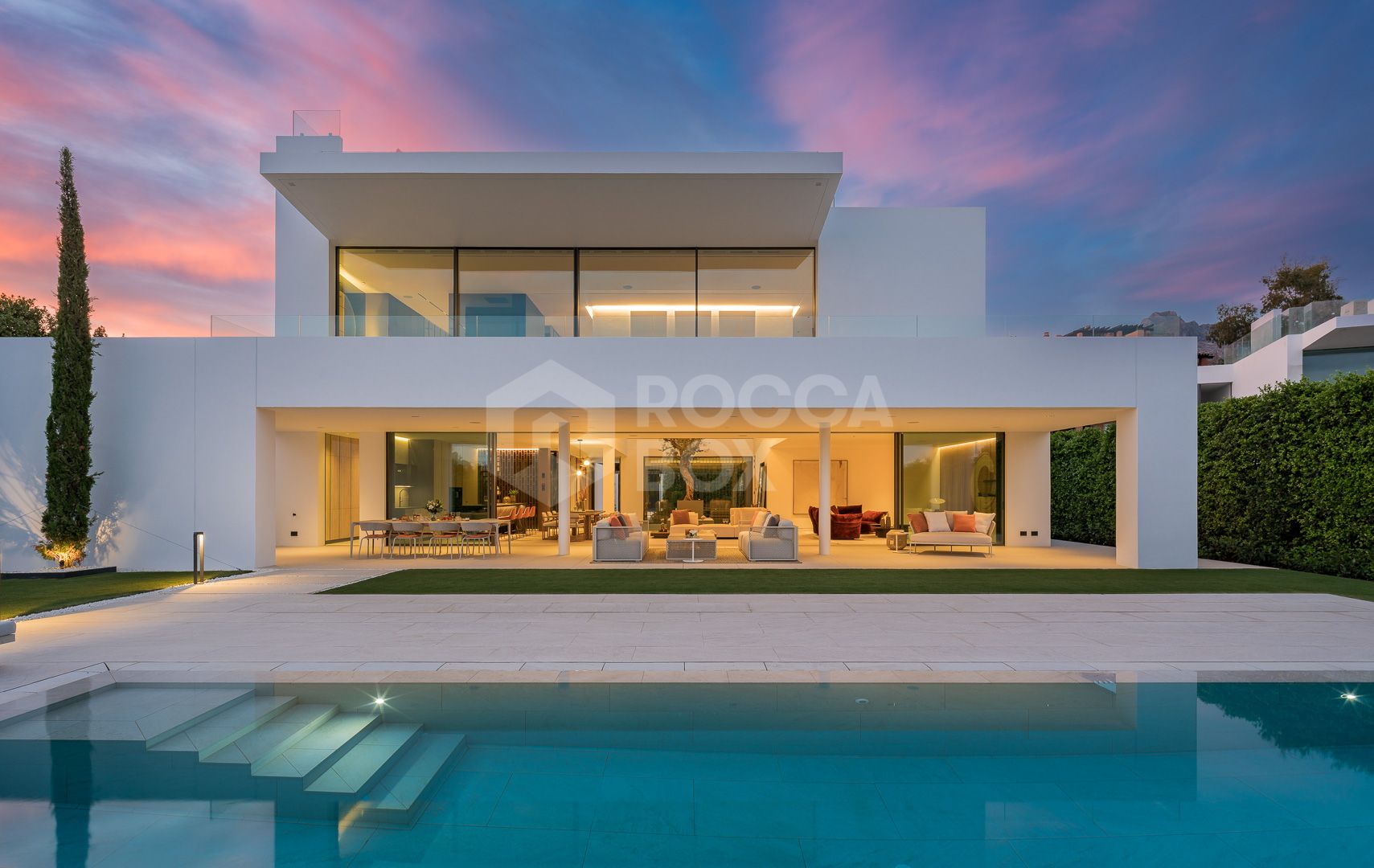 EXQUISITE CONTEMPORARY - VILLA ZERO - IN MARBELLA'S PRESTIGIOUS GOLDEN MILE