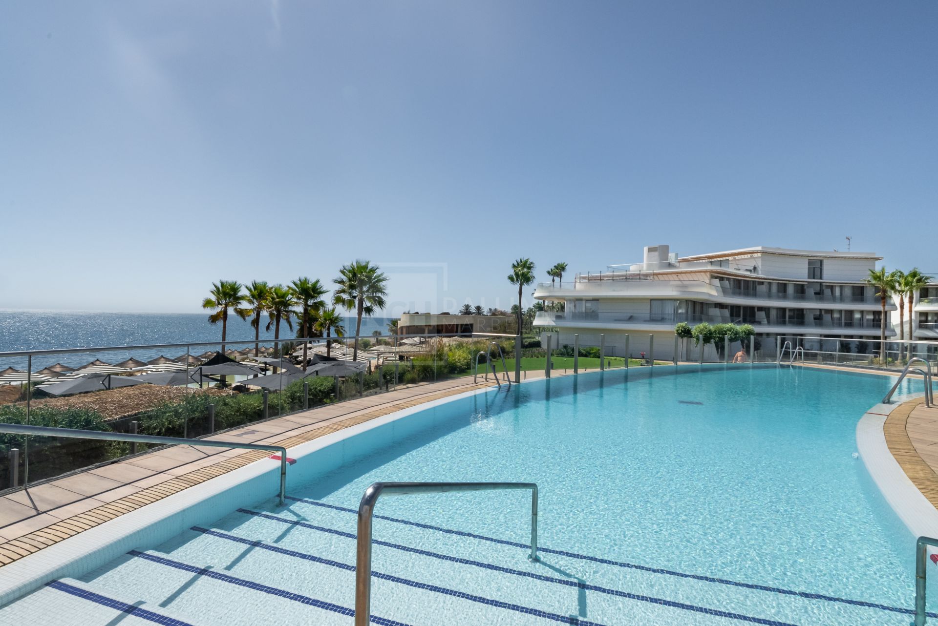 2-BEDROOM FRONT LINE BEACH APARTMENT LOCATED IN THE EDGE IN ESTEPONA