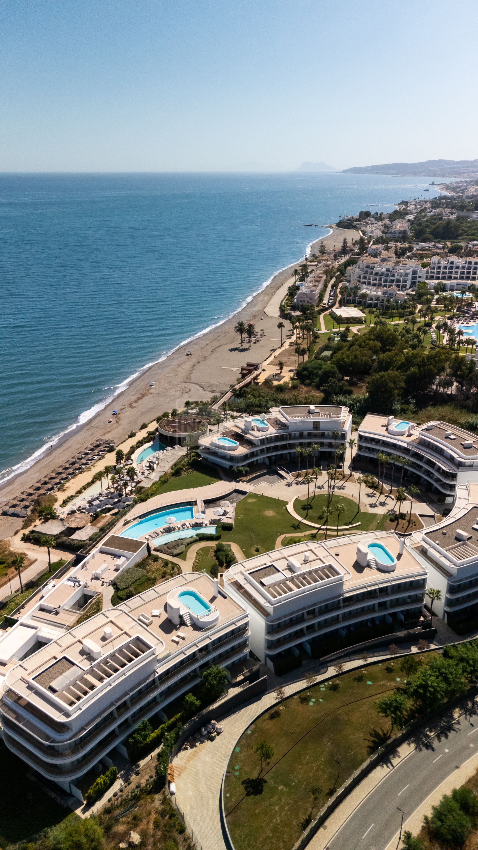 2-BEDROOM FRONT LINE BEACH APARTMENT LOCATED IN THE EDGE IN ESTEPONA