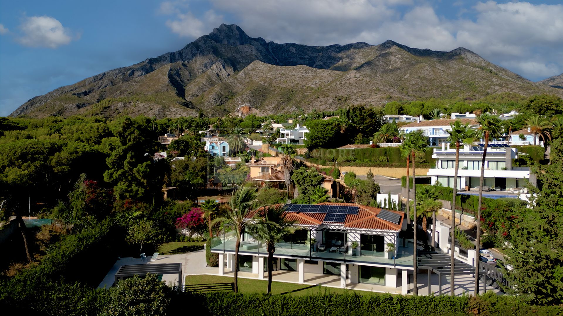 Impresionante villa en Sierra Blanca, Marbella