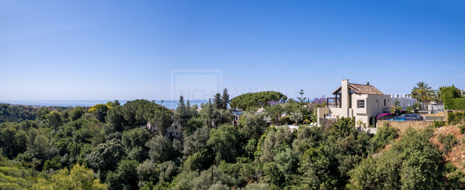 Villa en venta en Cascada de Camojan, Marbella