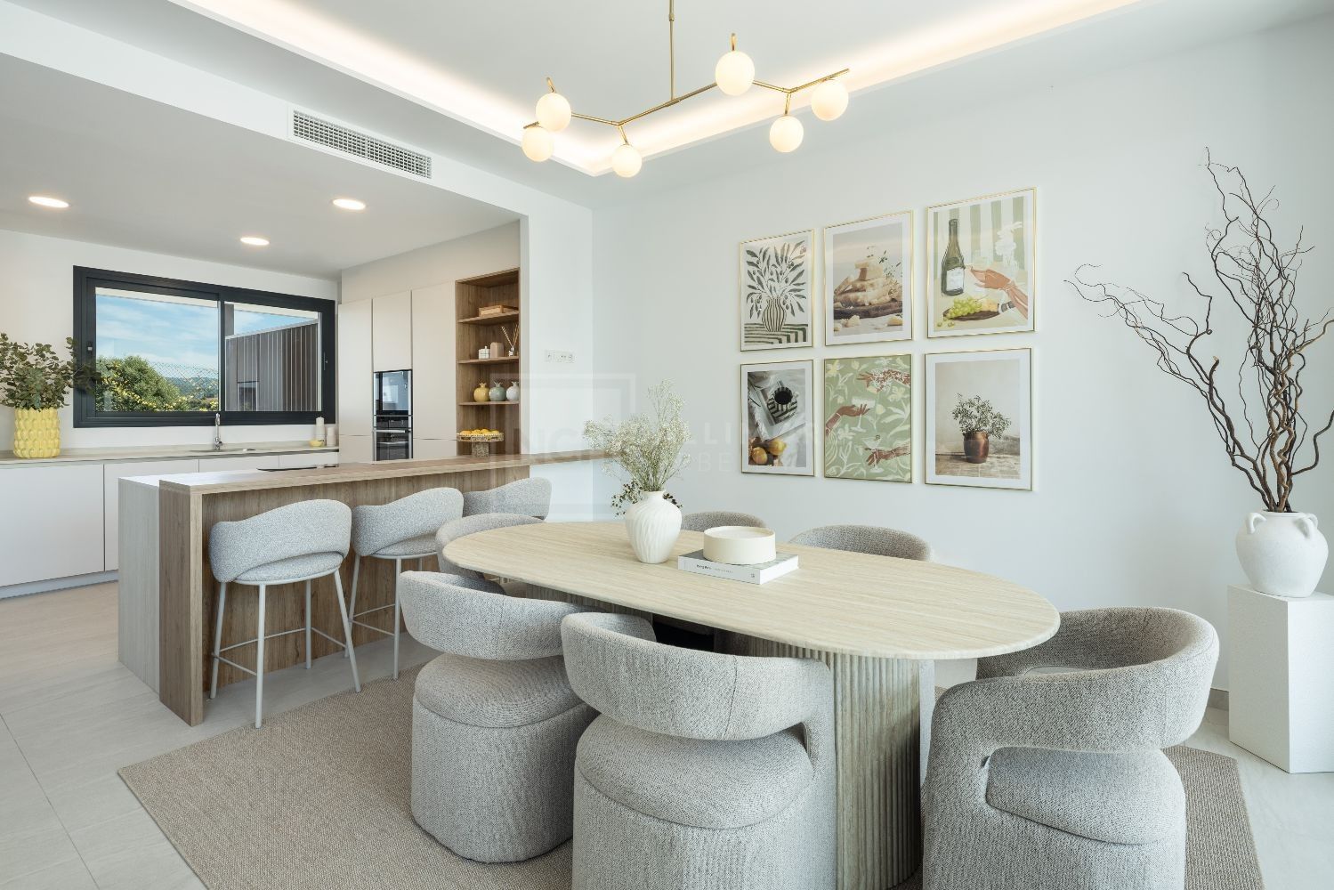 CONTEMPORARY 4 & 5 BED HOMES WITH ROOFTOP POOLS IN EXCLUSIVE RÍO REAL SETTING
