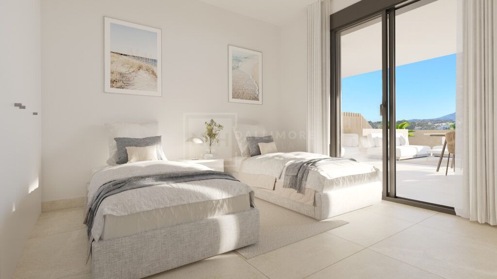 FIRST FLOOR APARTMENT WITH LARGE TERRACE
