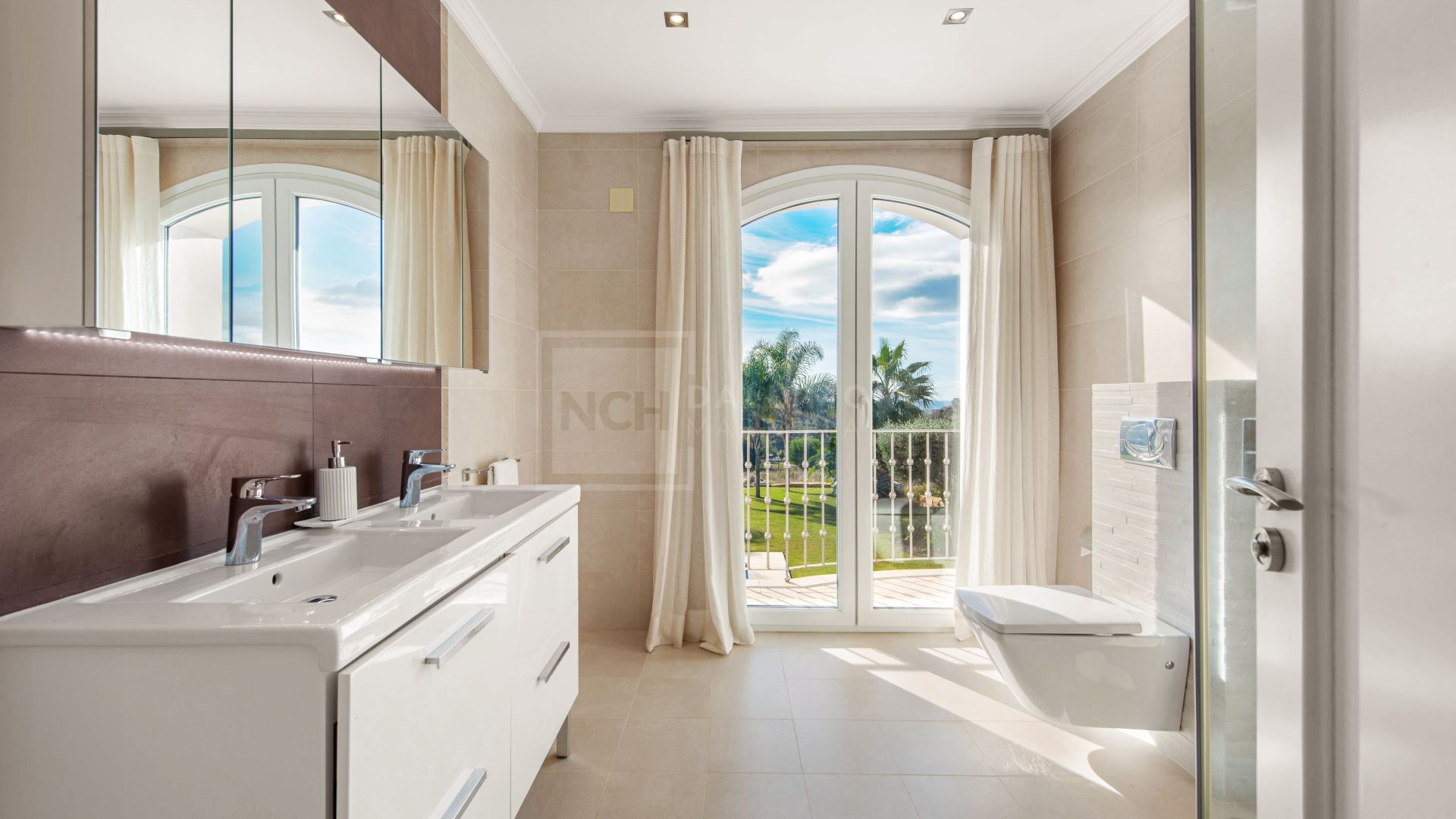 AMAZING VALUE VILLA IN THE MARBELLA CLUB GOLF RESORT