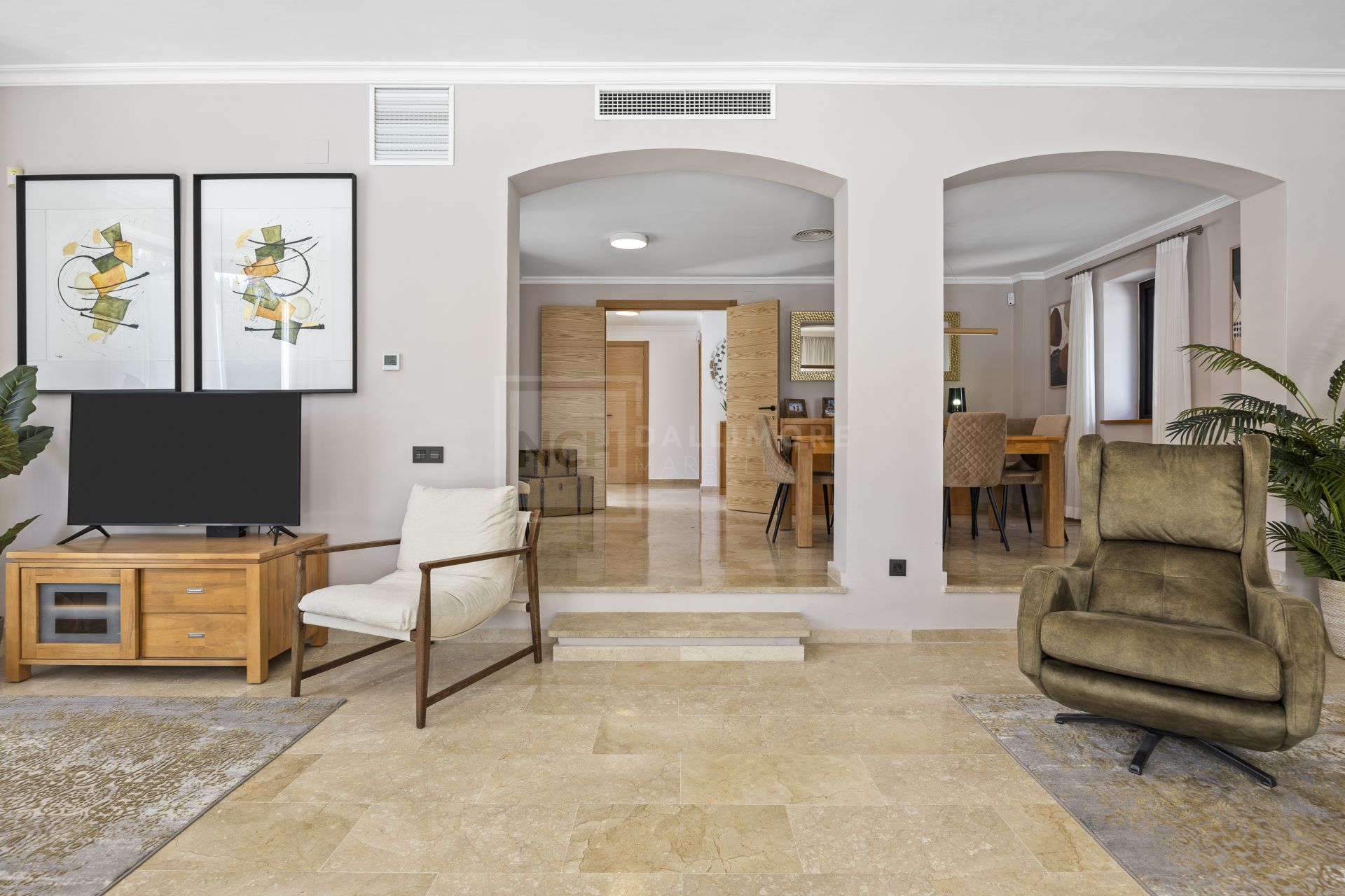 AMAZING VALUE VILLA IN PARAISO ALTO