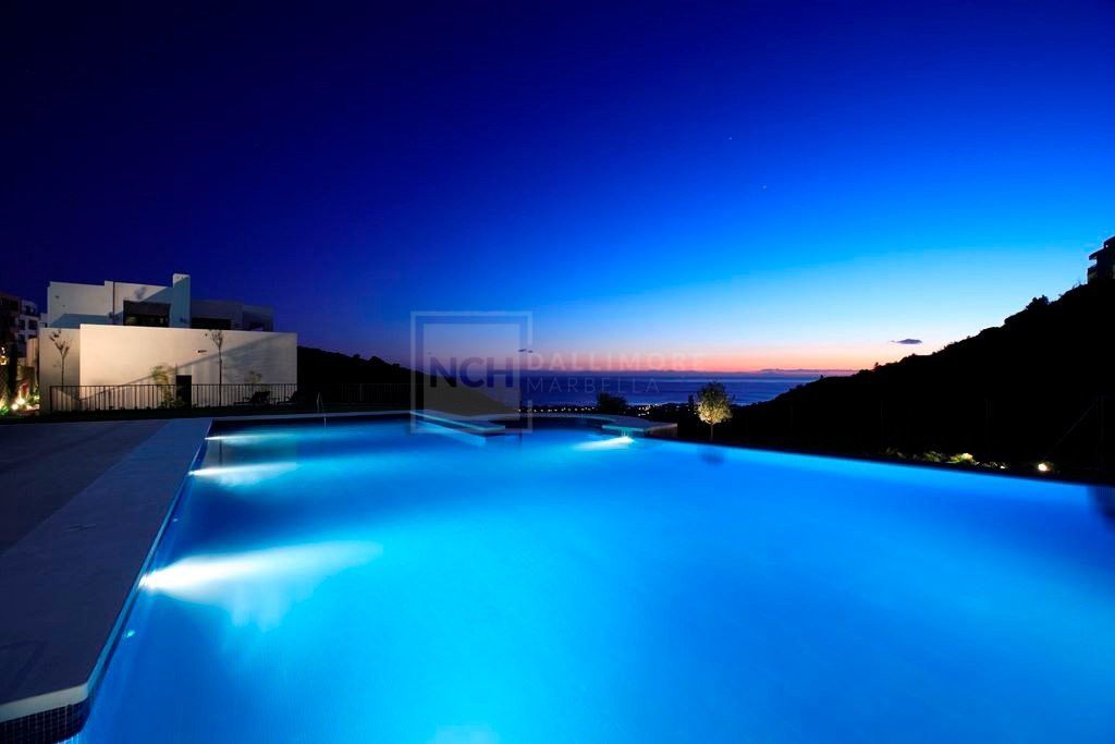 Bonito apartamento en planta baja de dos dormitorios situado en Altos de los Monteros