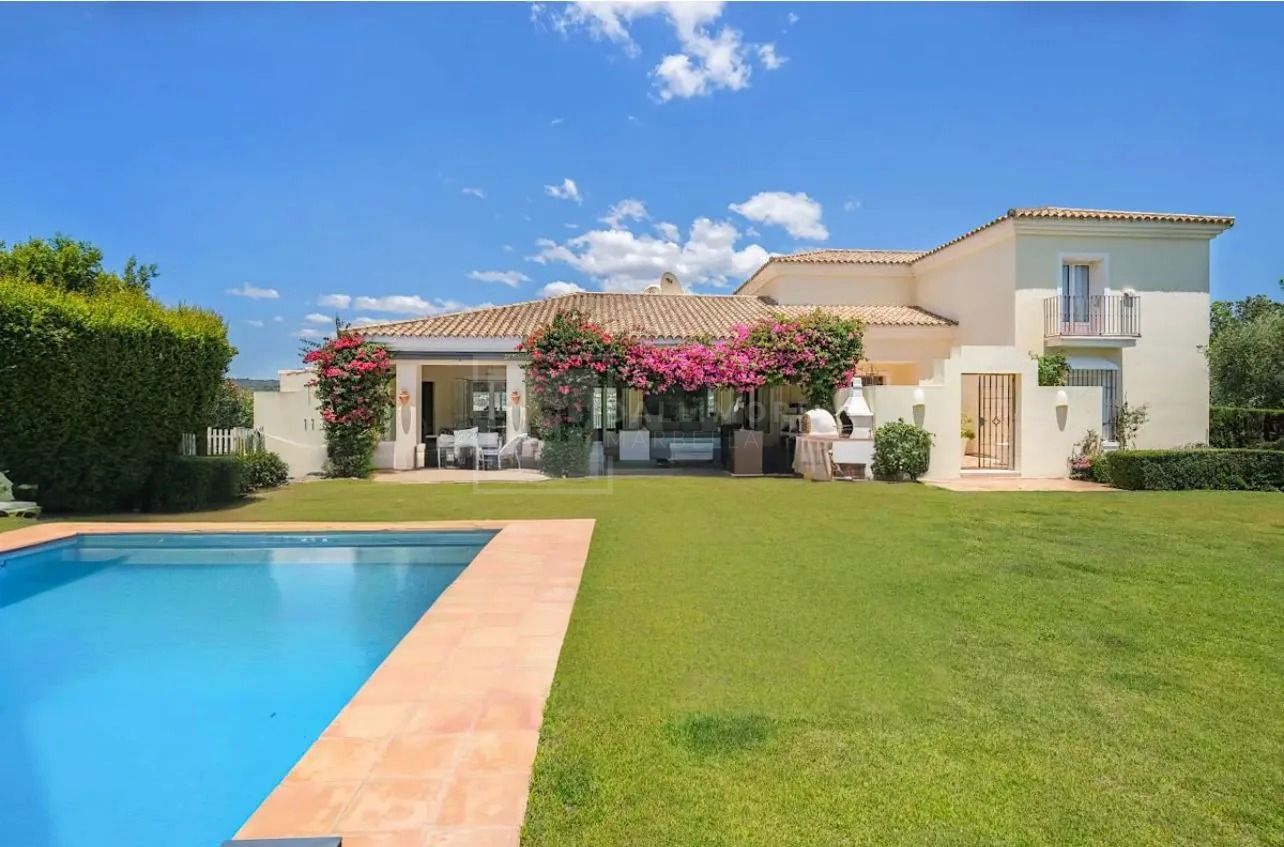 Exquisita villa familiar de 4 dormitorios en Sotogrande Alto