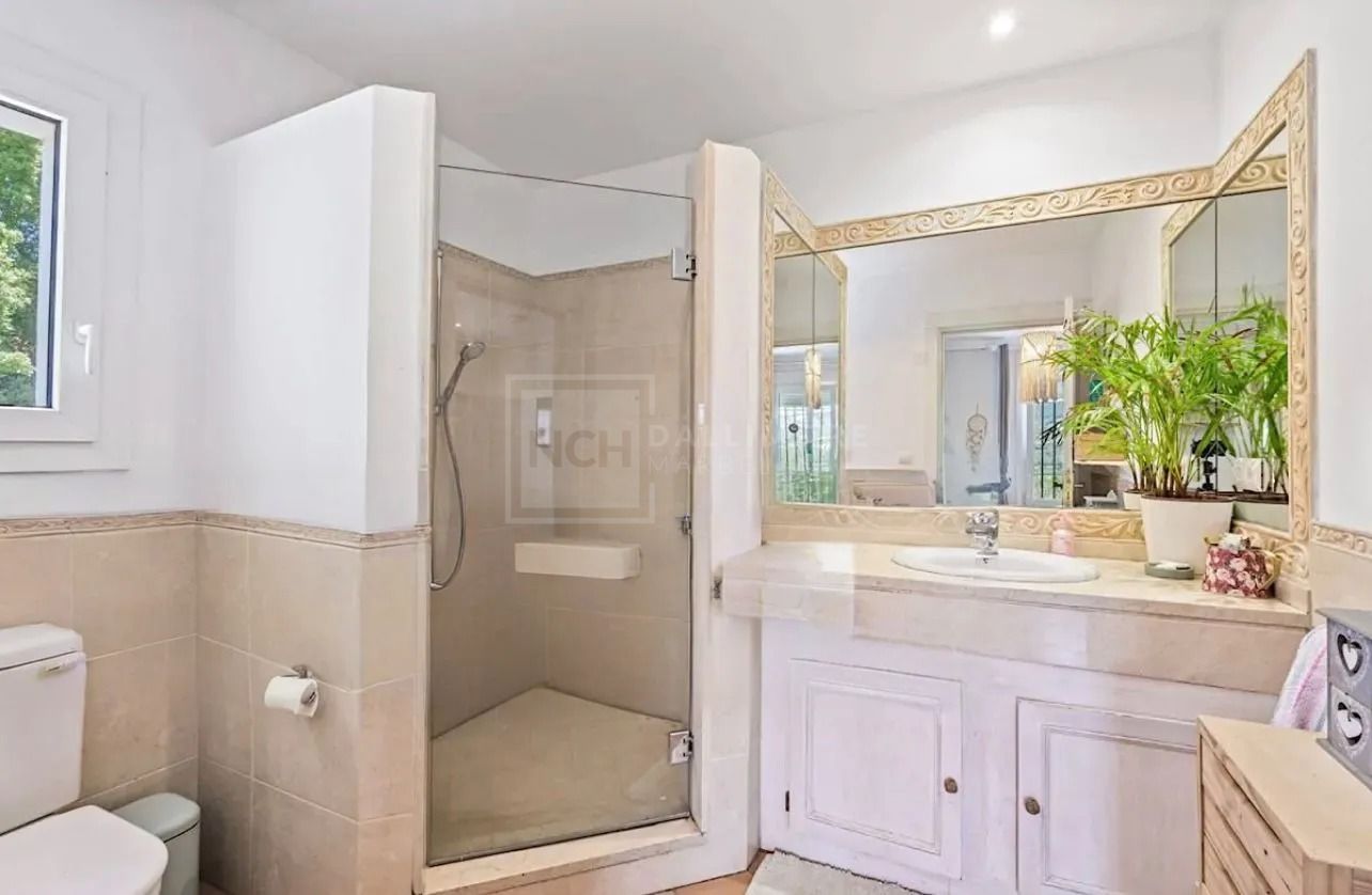 Exquisita villa familiar de 4 dormitorios en Sotogrande Alto