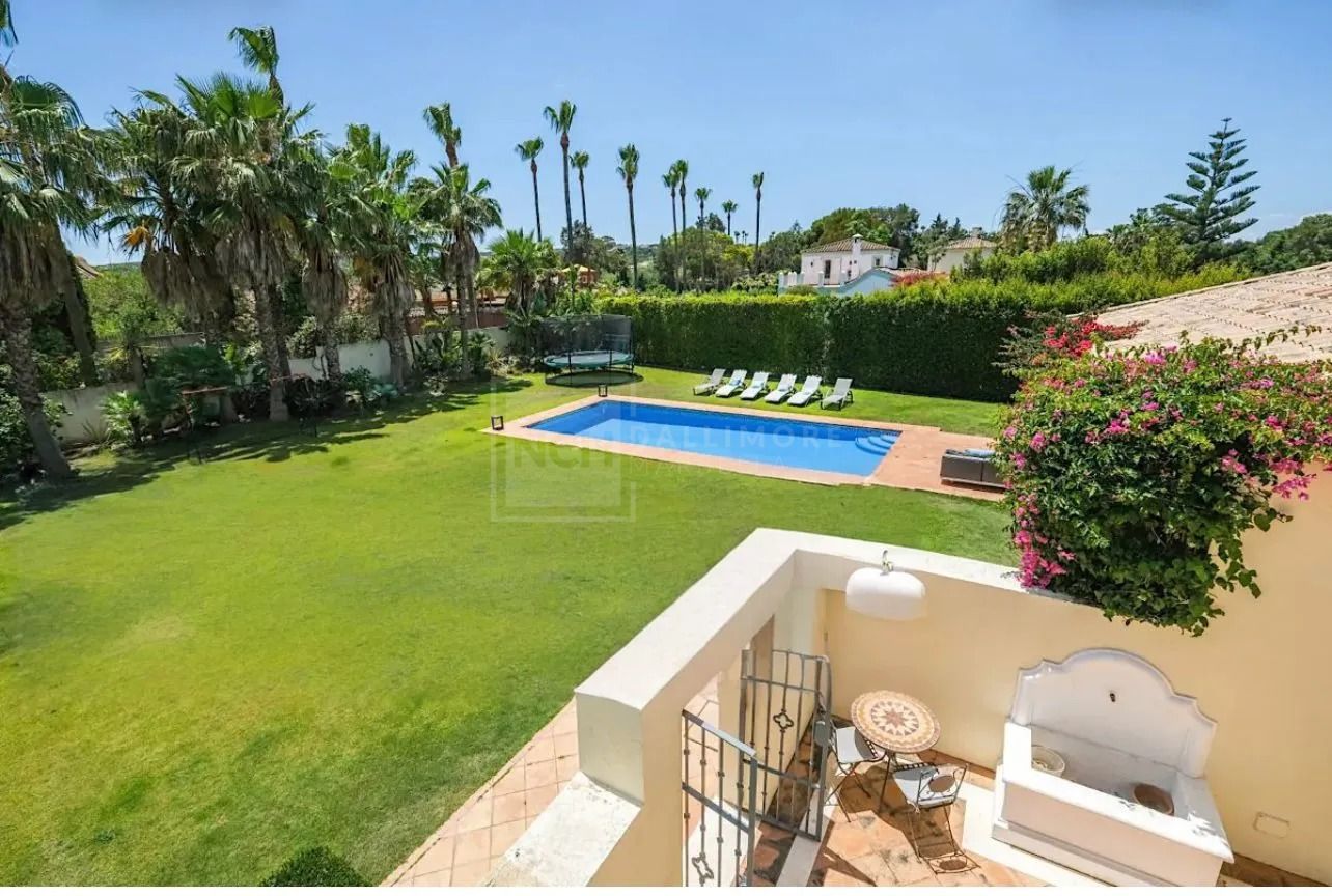 Exquisita villa familiar de 4 dormitorios en Sotogrande Alto