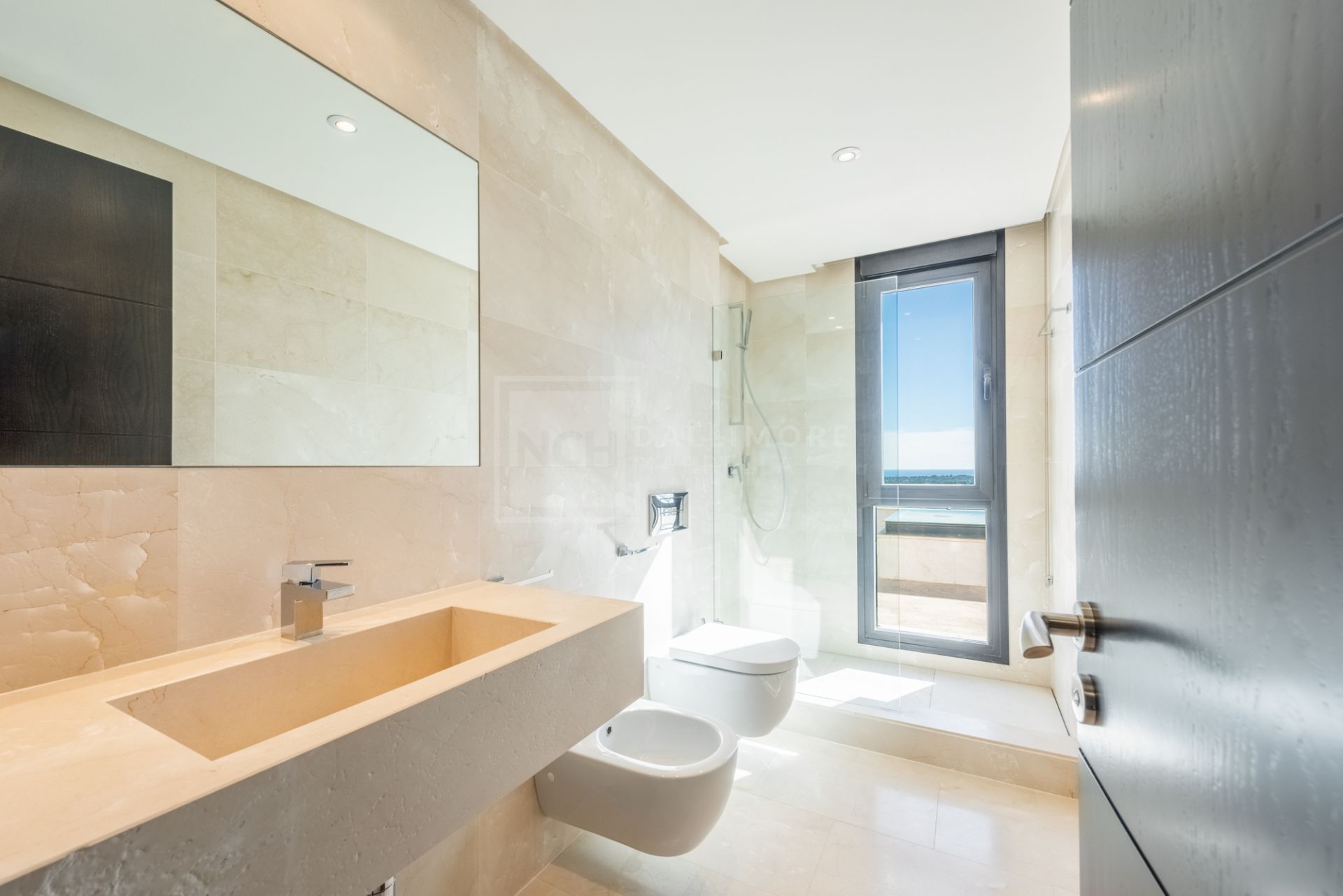 Villa en venta en La Reserva, Sotogrande