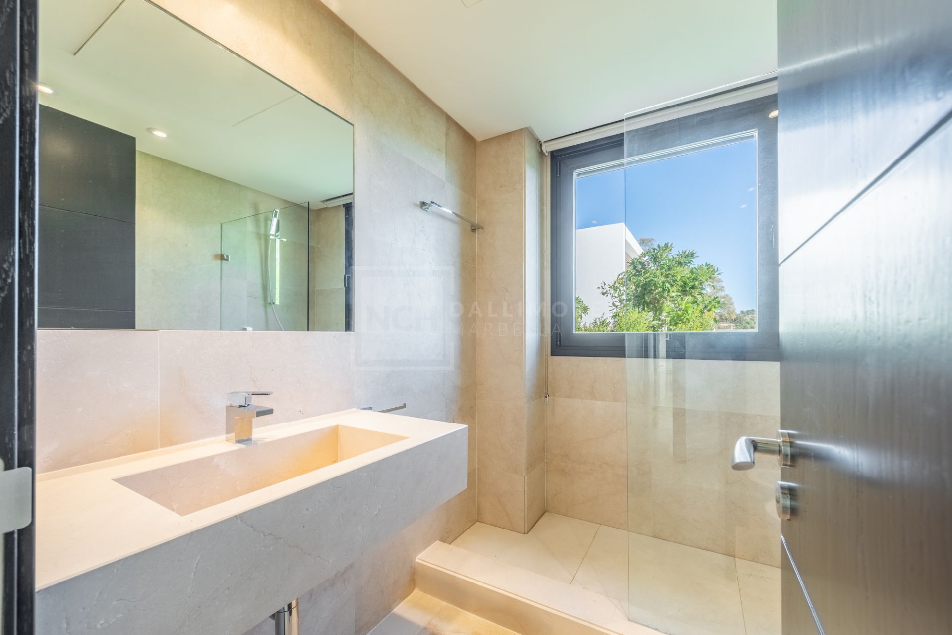 Villa en venta en La Reserva, Sotogrande