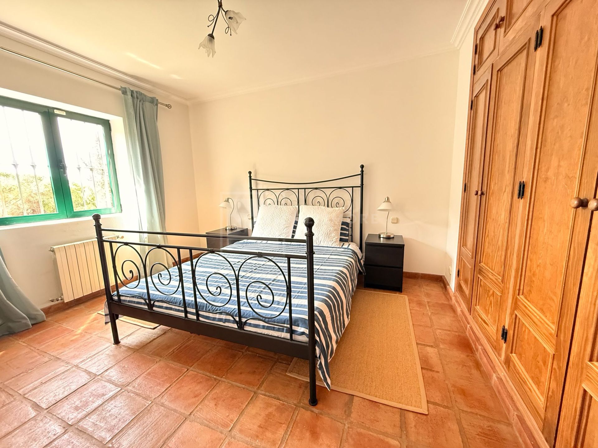 LARGE TRADITIONAL STYLE VILLA IN SOTOGRANDE