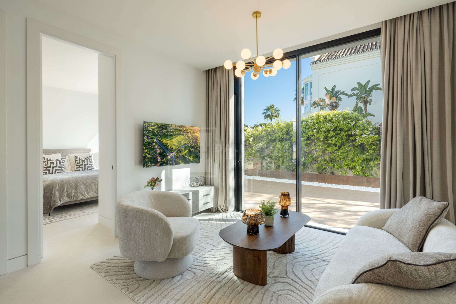 BRAND-NEW VILLA WITH THE BEST VIEWS OVER THE MEDITERRANEAN & MARBELLA