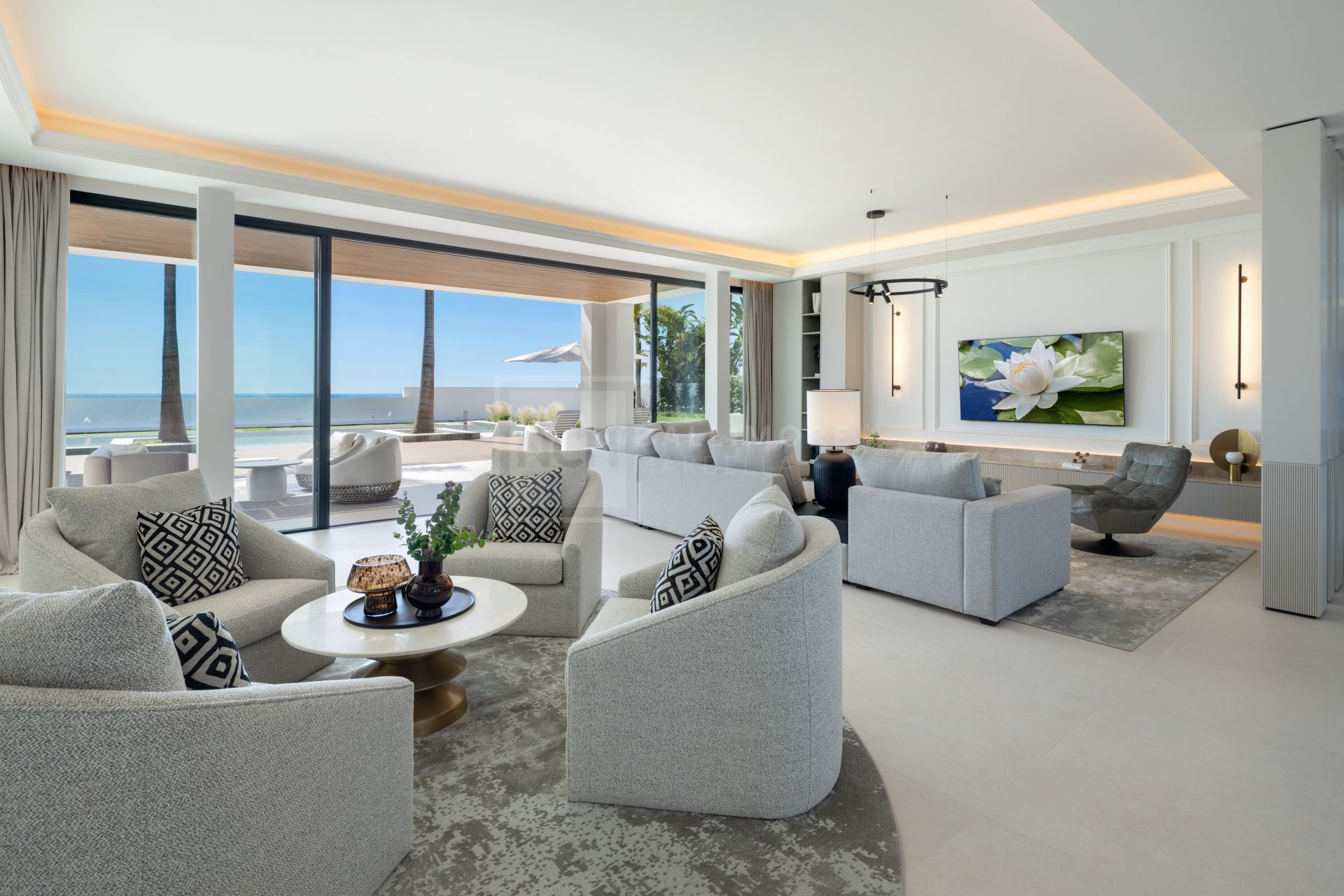 BRAND-NEW VILLA WITH THE BEST VIEWS OVER THE MEDITERRANEAN & MARBELLA
