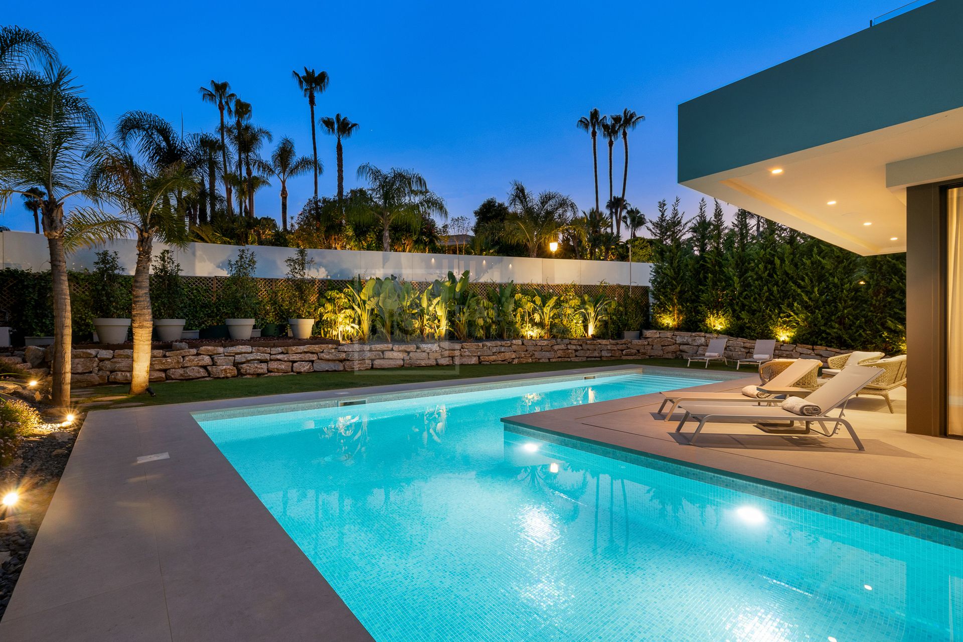 MODERN VILLA LOCATED IN MARBELLA'S GOLF VALLEY