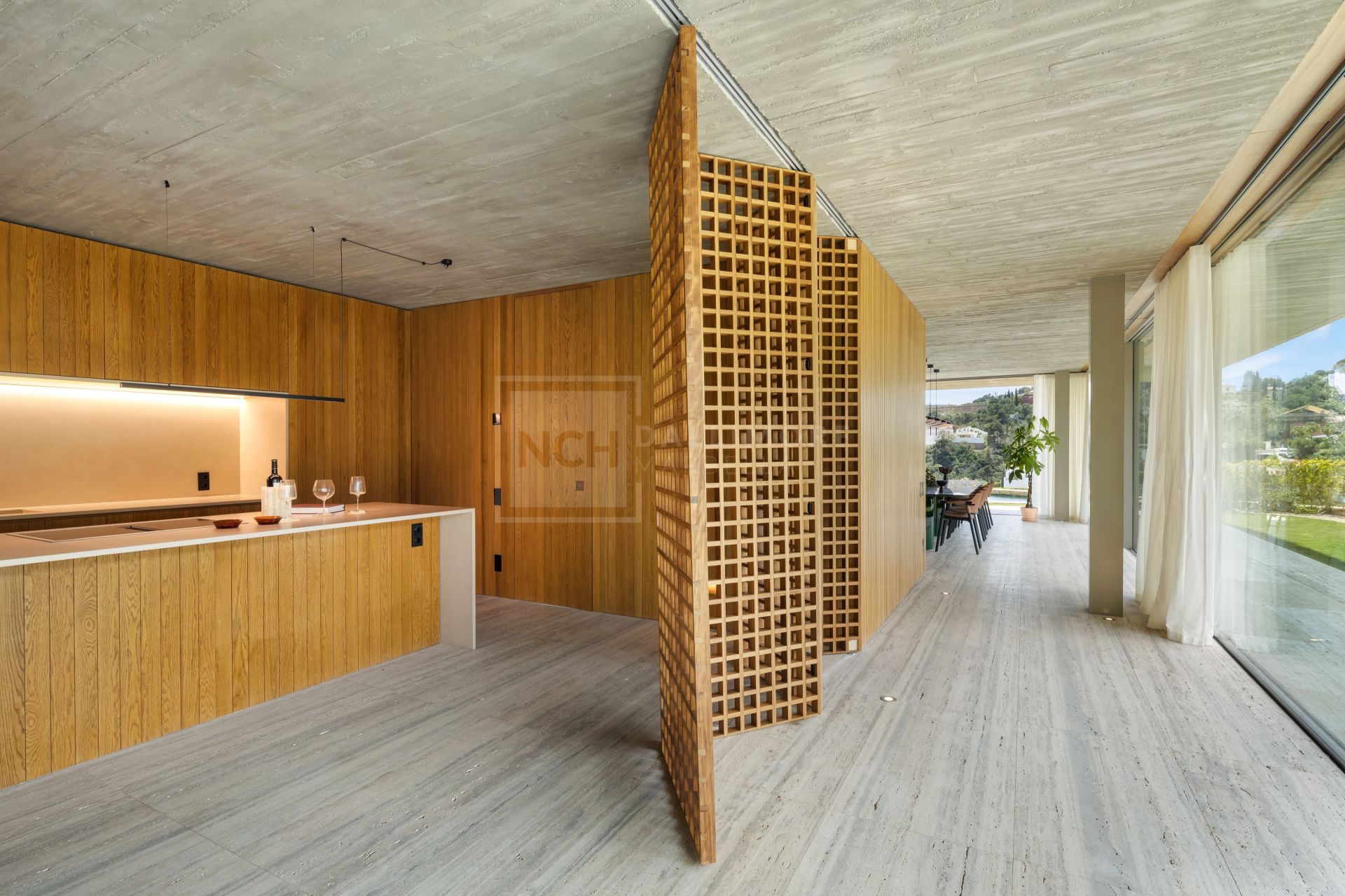 STUNNING CONTEMPORARY VILLA LOCATED IN THE GATED COMMUNITY OF EL MADROÑAL