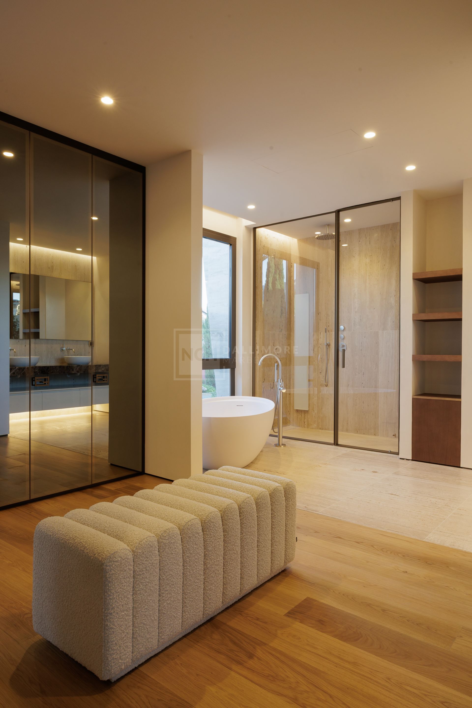 STUNNING 6-BEDROOM DUPLEX APARTMENT ON MARBELLA'S GOLDEN MILE