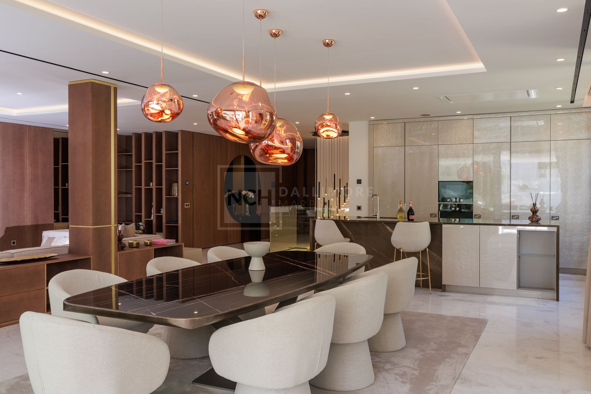 STUNNING 6-BEDROOM DUPLEX APARTMENT ON MARBELLA'S GOLDEN MILE