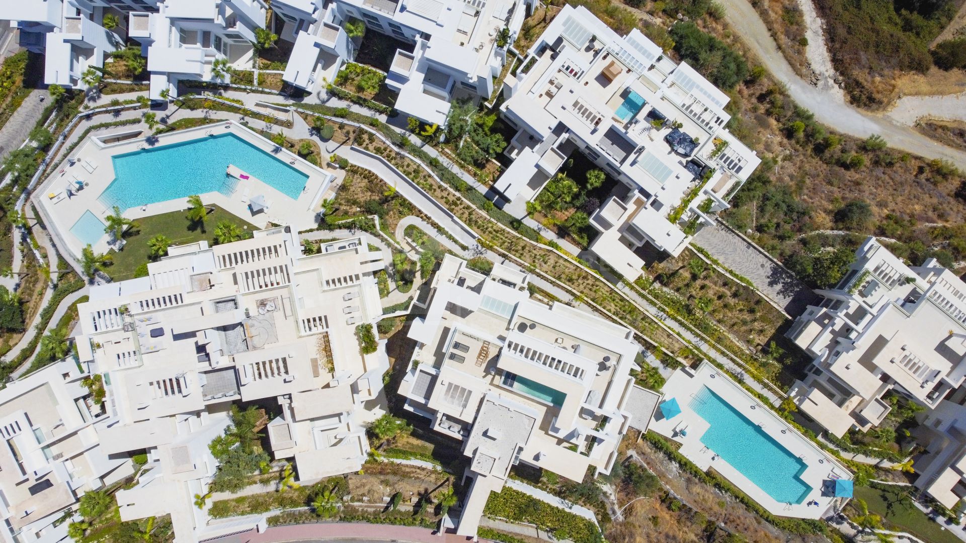 MODERN 2-BEDROOM APARTMENT IN PALO ALTO