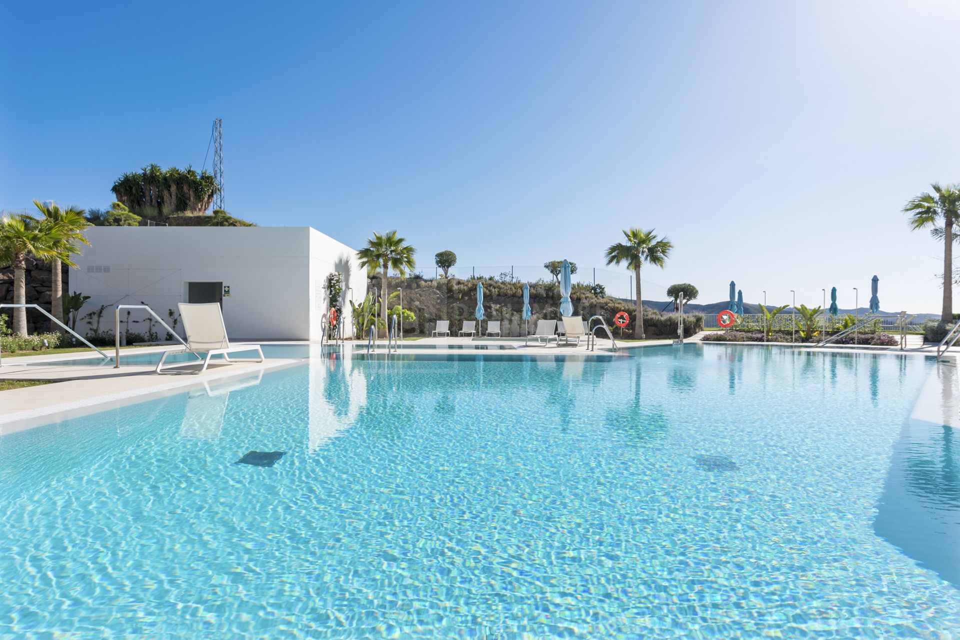 MODERN 2-BEDROOM APARTMENT IN PALO ALTO