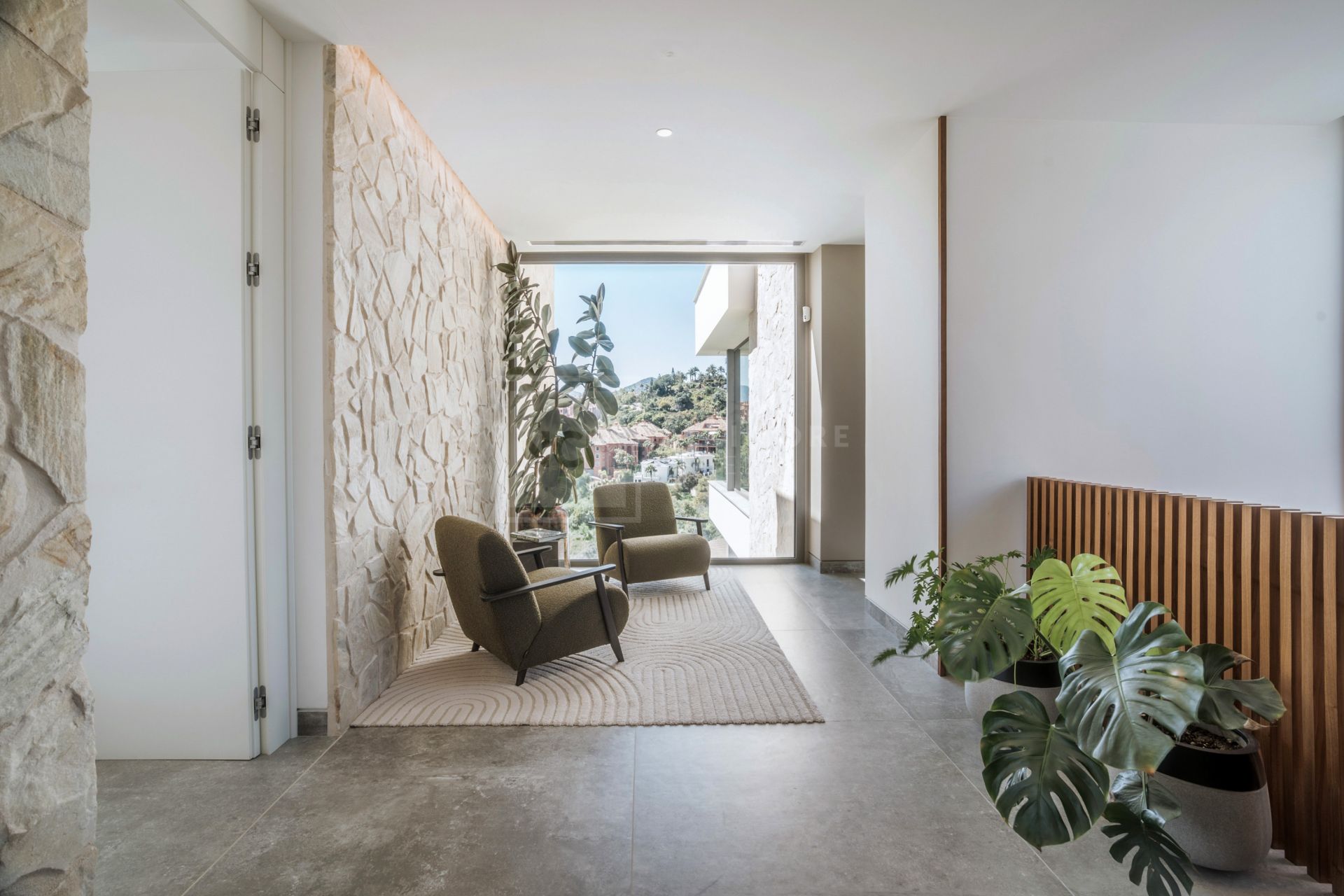 ULTRA-MODERN MANSION LOCATED IN THE HILLS ABOVE MARBELLA