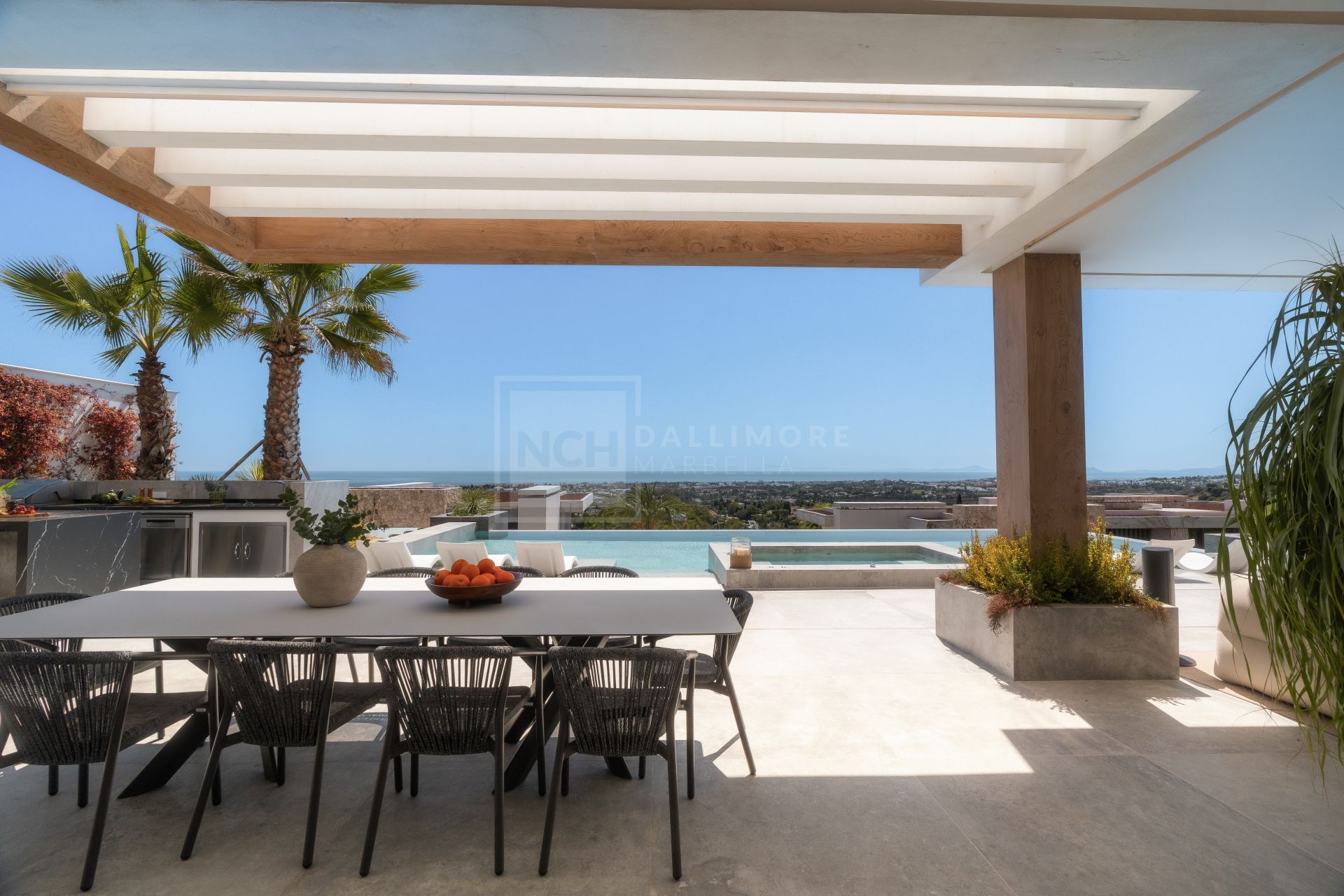 ULTRA-MODERN MANSION LOCATED IN THE HILLS ABOVE MARBELLA