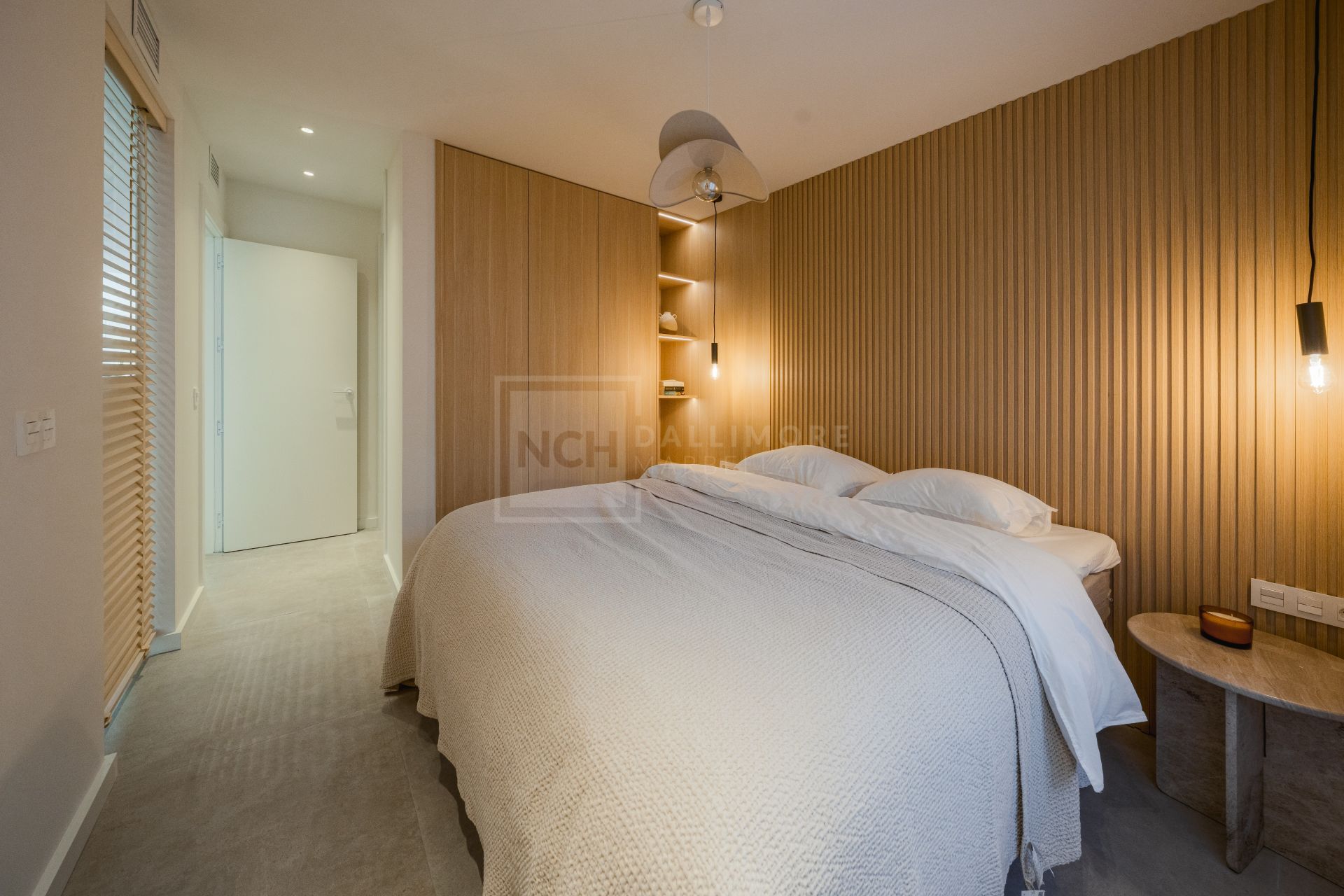 APARTAMENTO EN PLANTA BAJA TOTALMENTE REFORMADO EN NUEVA ANDALUCÍA
