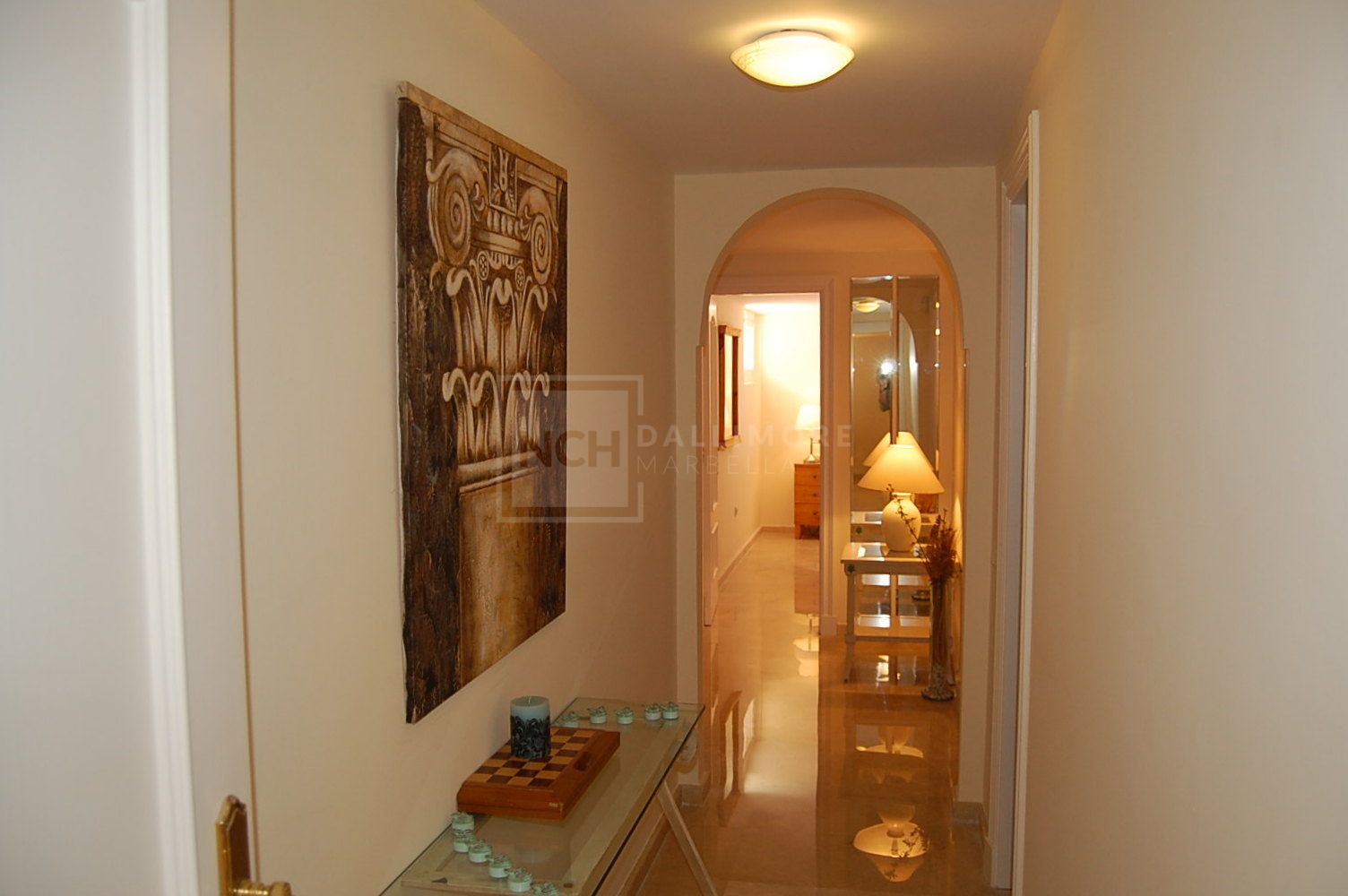 CHARMING SUMMER TOWNHOUSE WITH GARDEN AND POOL VIEWS IN LA ALZAMBRA
