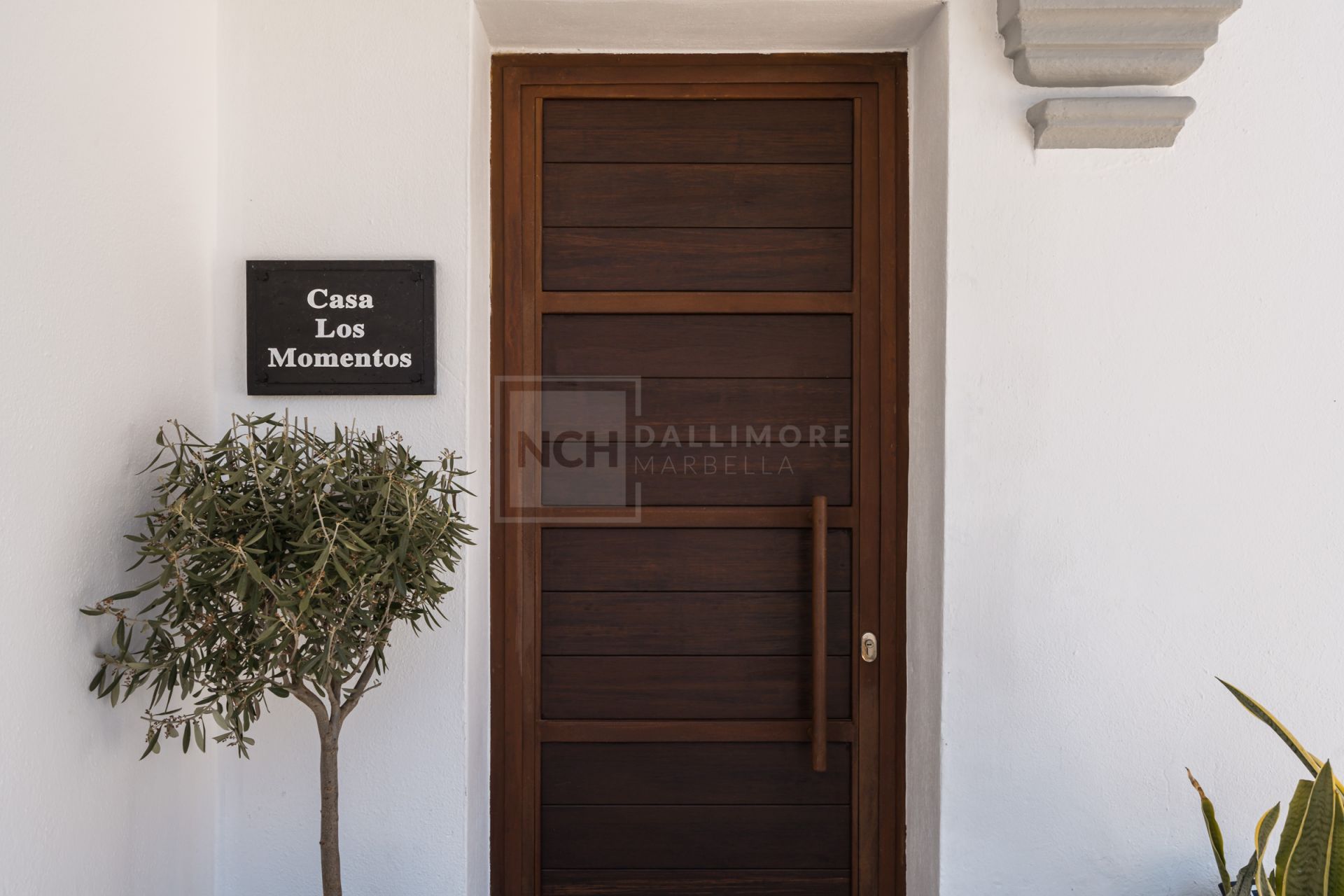 VILLA EN VENTA CERCA DE PUERTO BANÚS
