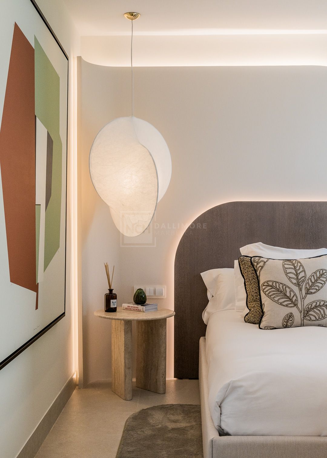 APARTAMENTO EN PRIMERA LÍNEA DE PLAYA EN MARBELLA