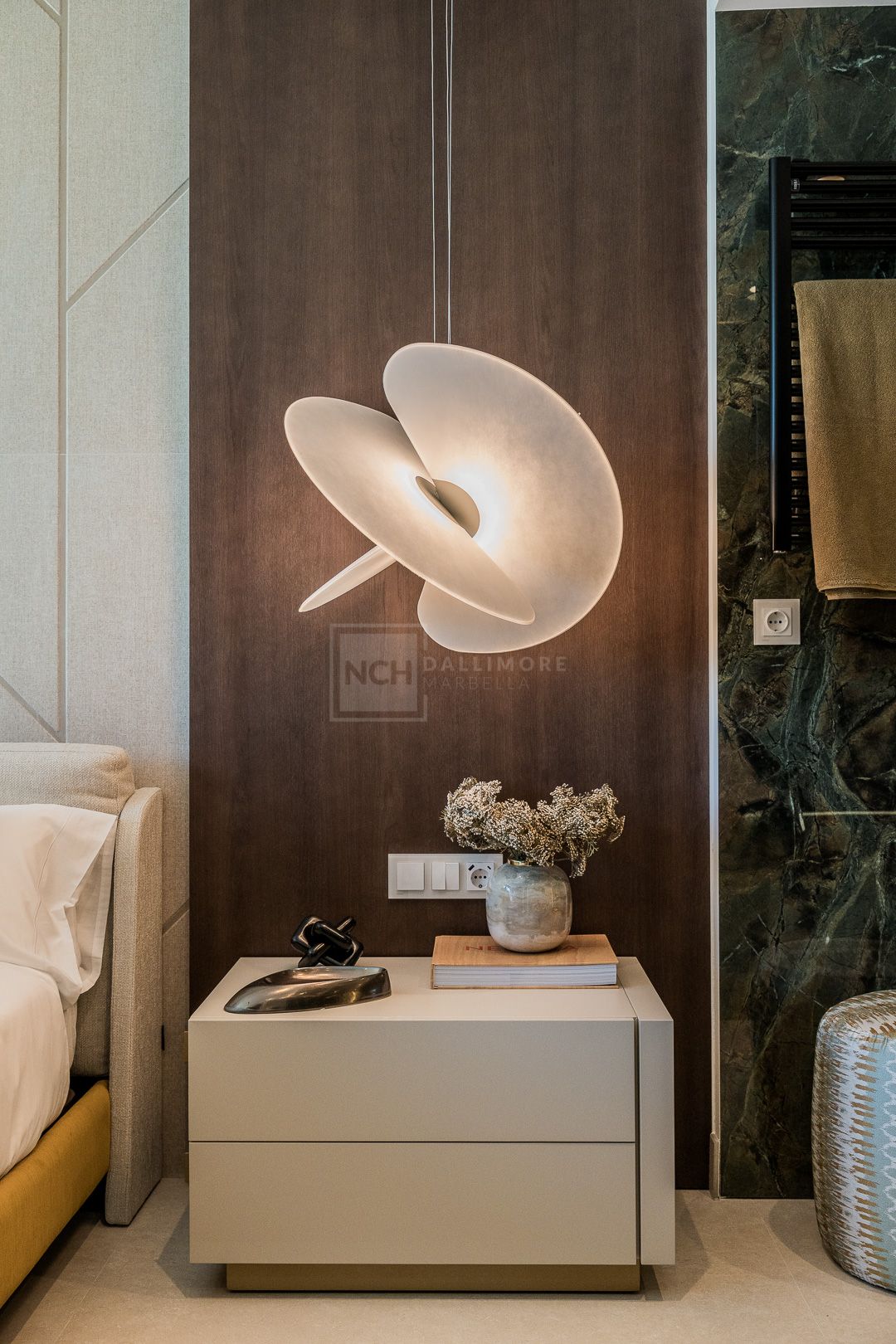 APARTAMENTO EN PRIMERA LÍNEA DE PLAYA EN MARBELLA