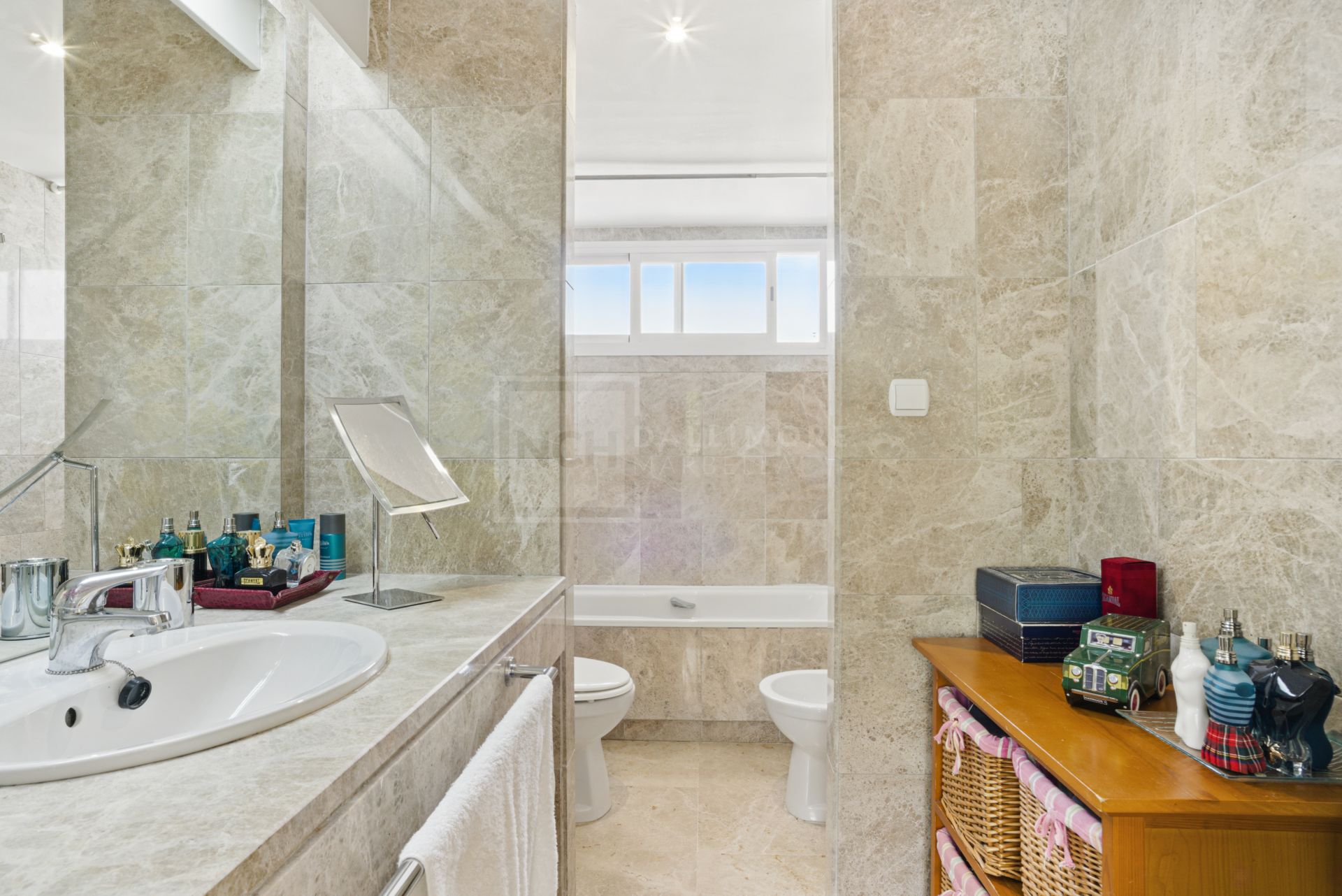 3-BEDROOM TOWNHOUSE IS LOS NARANJOS DE MARBELLA