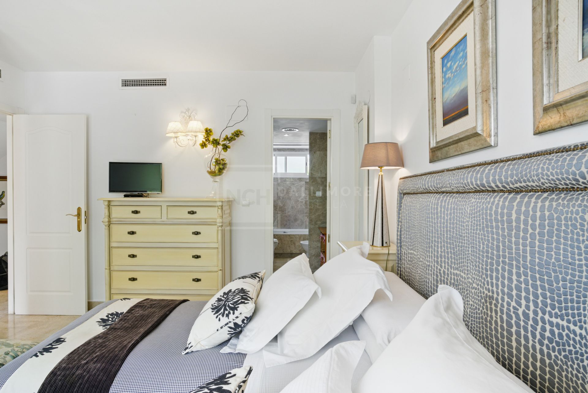 3-BEDROOM TOWNHOUSE IS LOS NARANJOS DE MARBELLA