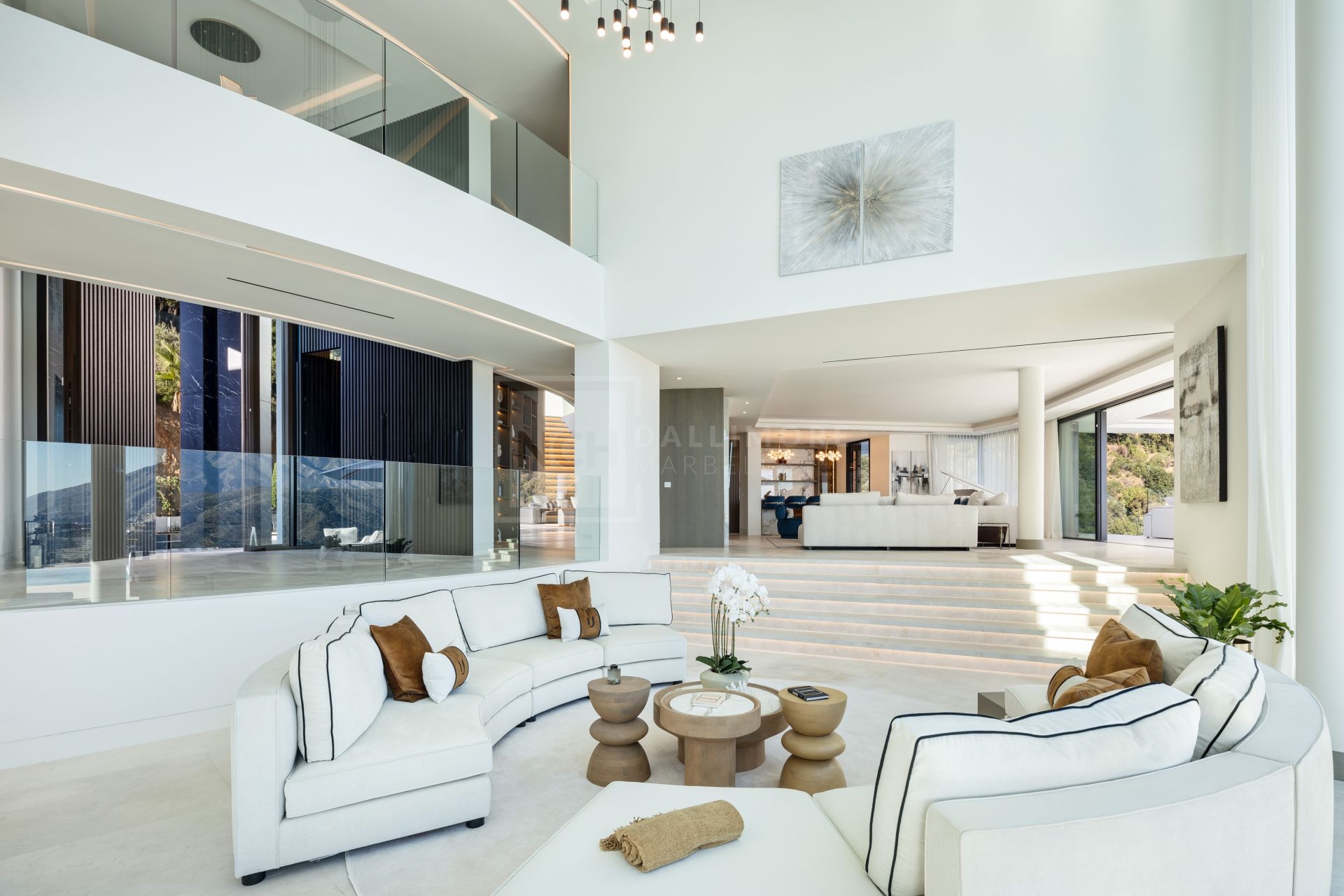 VILLA EL UNICO - 9-BEDROOM LUXURY MANSION IN LA ZAGALETA