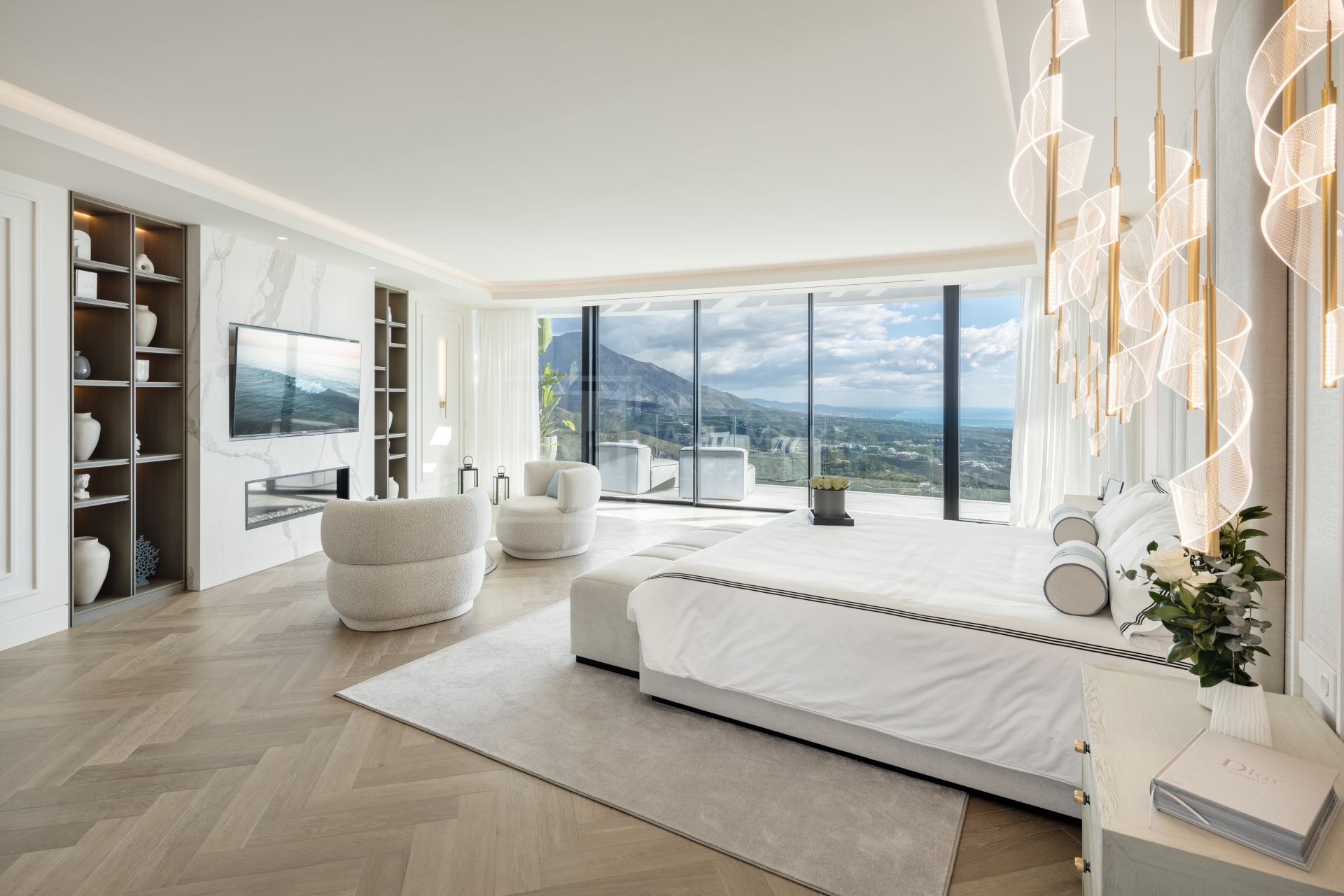 VILLA EL UNICO - 9-BEDROOM LUXURY MANSION IN LA ZAGALETA