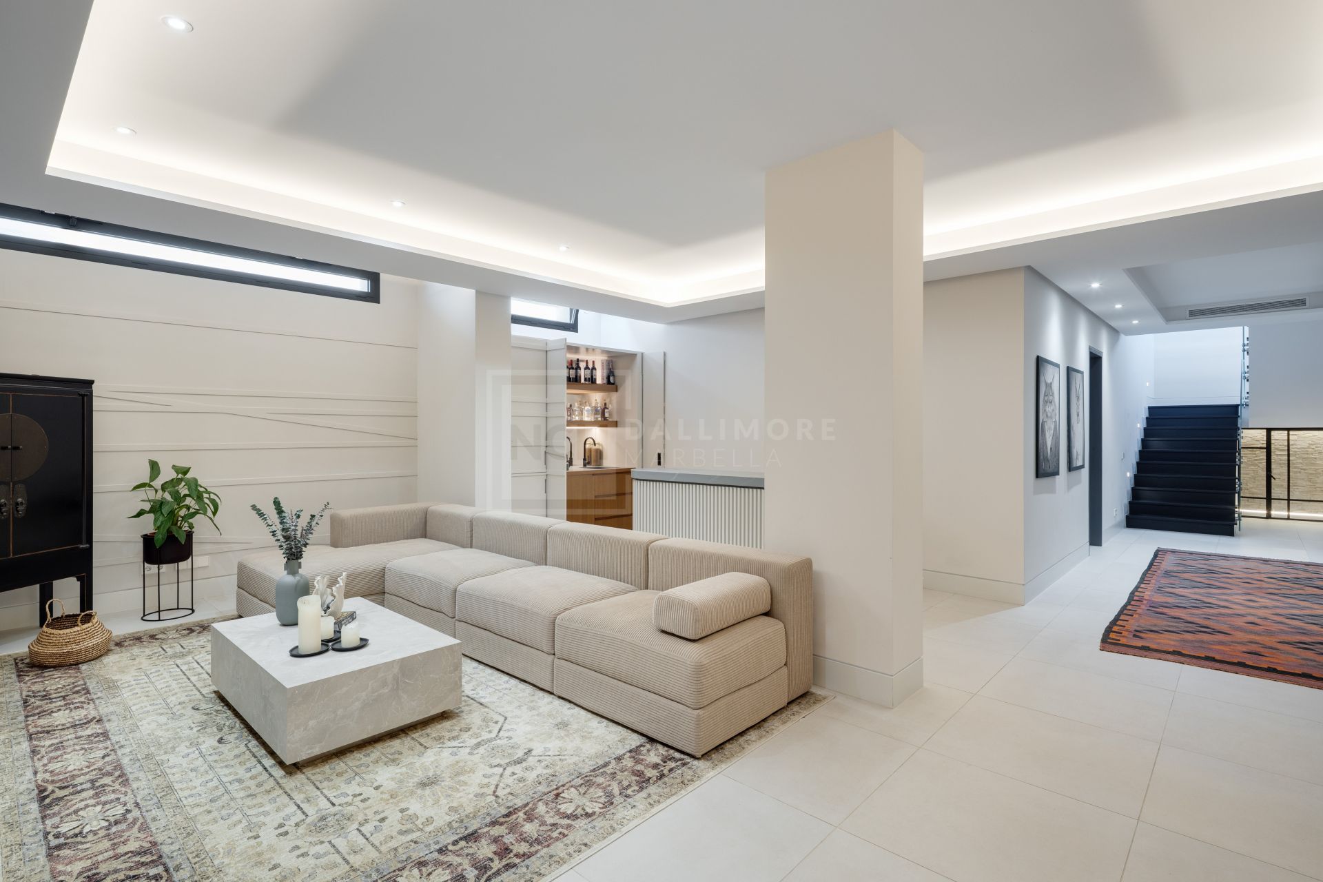 LIGHT-FILLED CONTEMPORARY 5-BEDROOM HOME IN MARBELLA’S EXCLUSIVE GOLF VALLEY