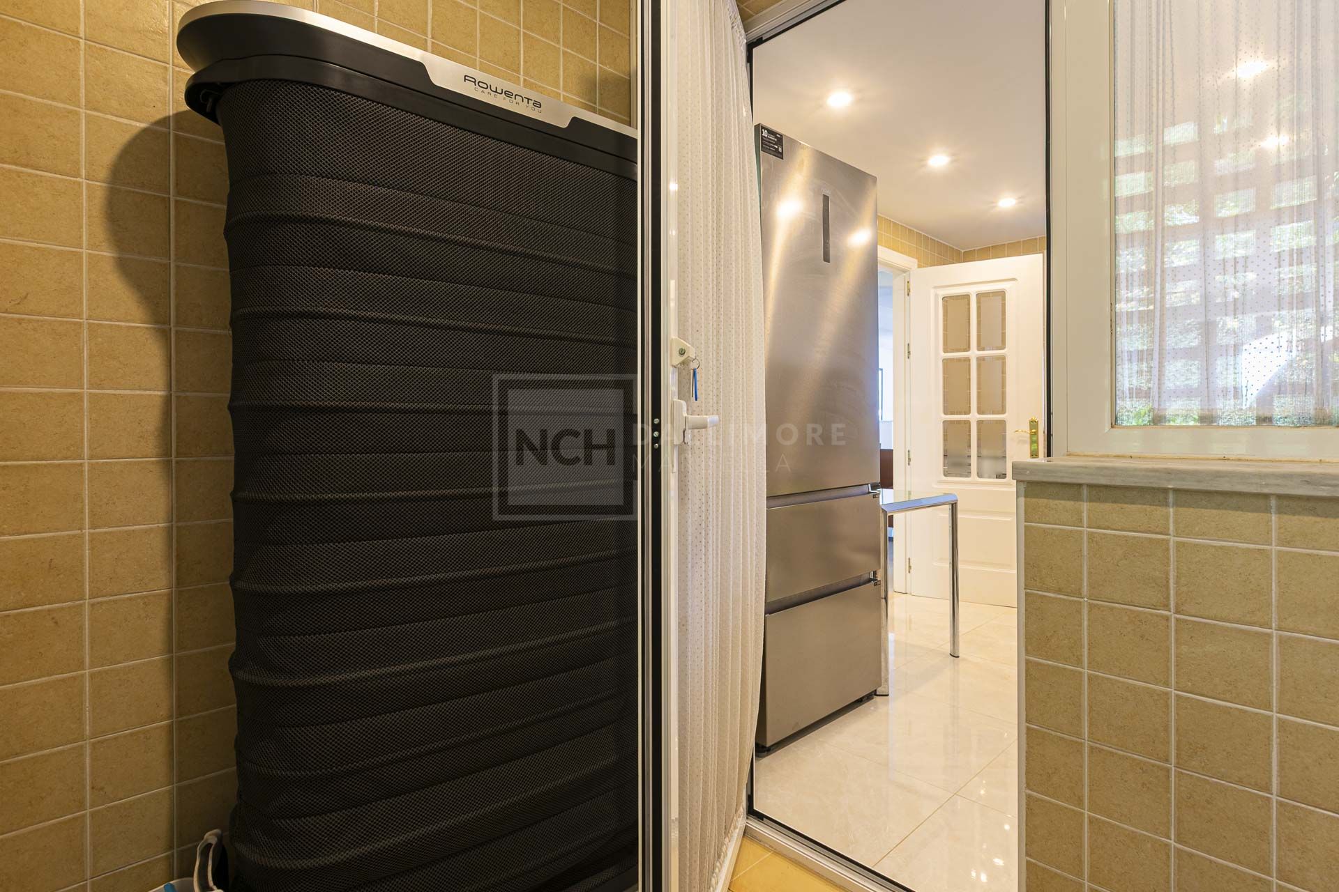 SOUTH FACING 4-BEDROOM TOWNHOUSE IN LOS ARQUEROS