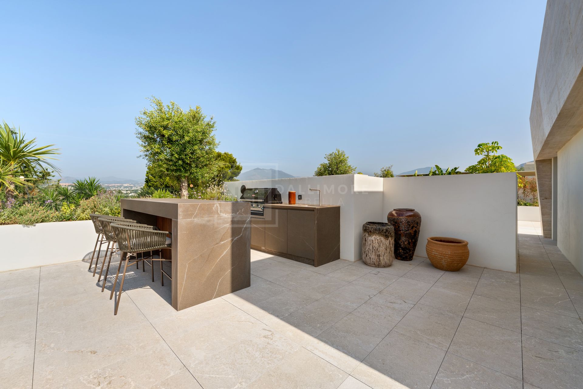 4-BEDROOM LUXURY RETREAT IN MARBELLA’S MOST PRESTIGIOUS ENCLAVE