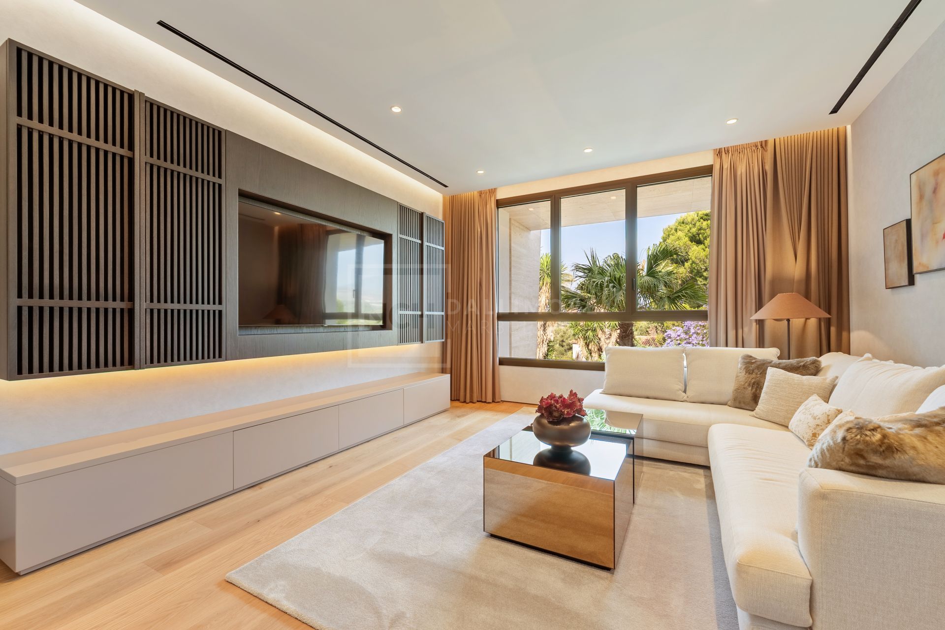 4-BEDROOM LUXURY RETREAT IN MARBELLA’S MOST PRESTIGIOUS ENCLAVE