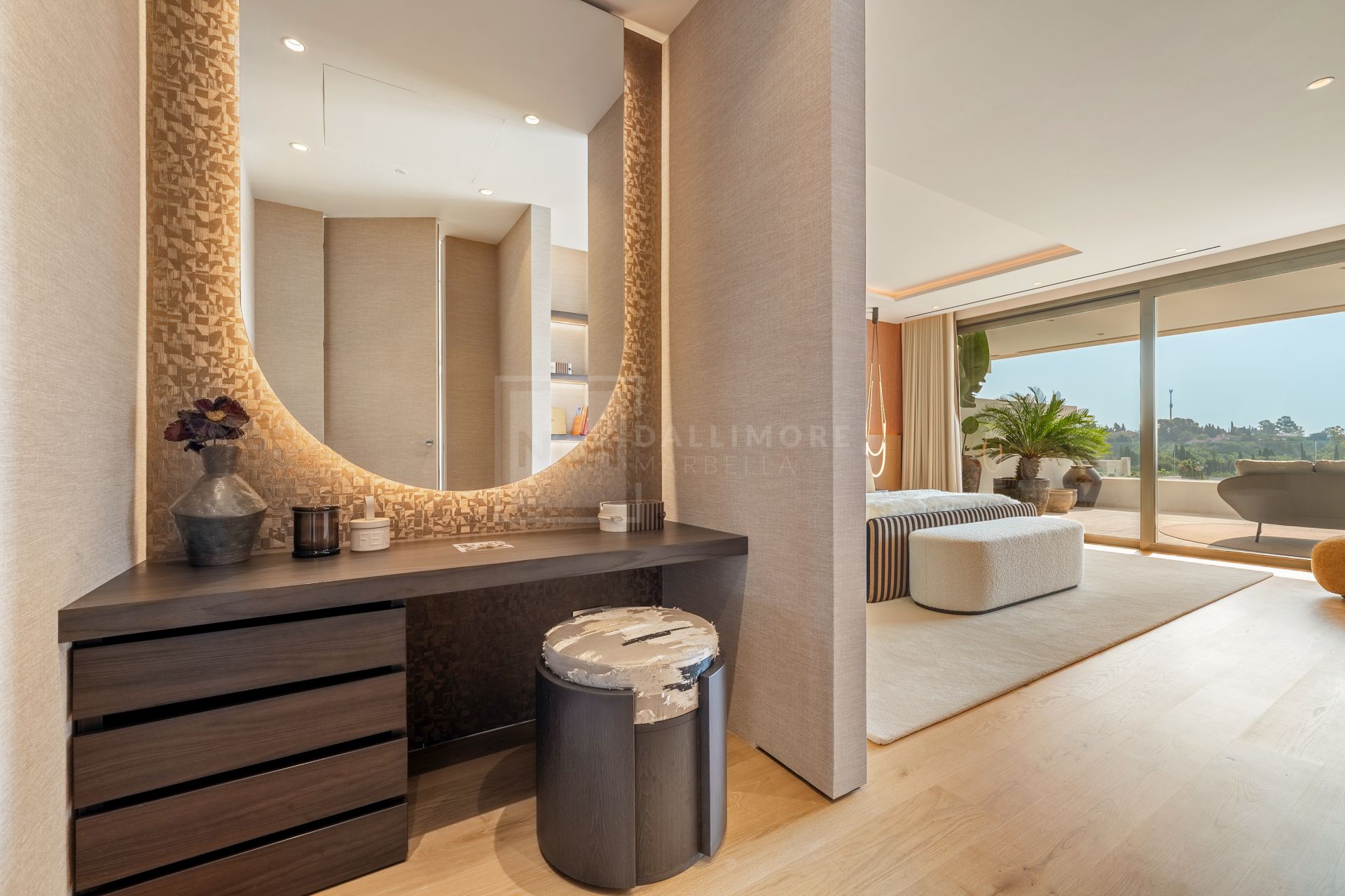 4-BEDROOM LUXURY RETREAT IN MARBELLA’S MOST PRESTIGIOUS ENCLAVE