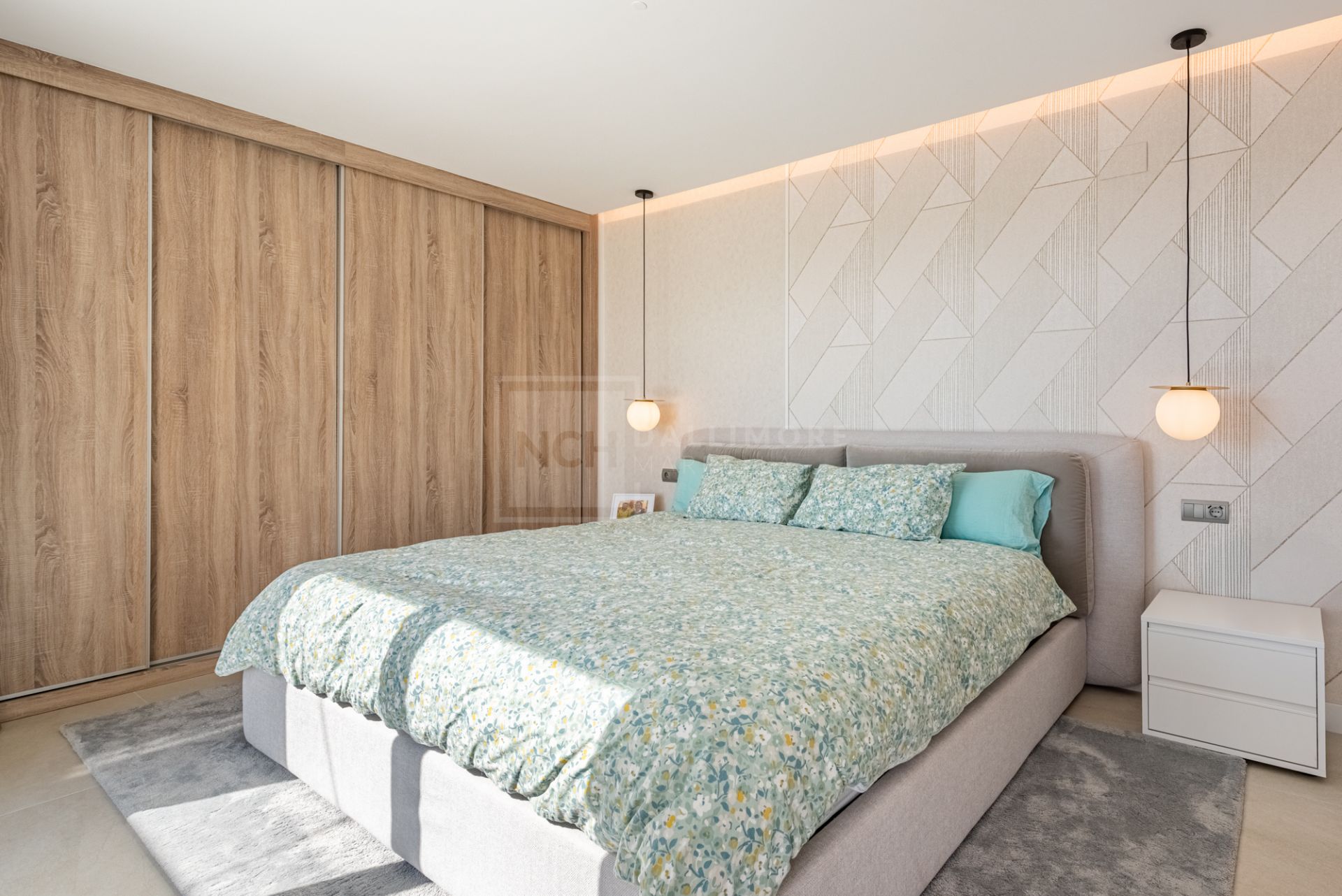 STUNNING 3-BEDROOM DUPLEX PENTHOUSE IN HARMONY LA CALA GOLF