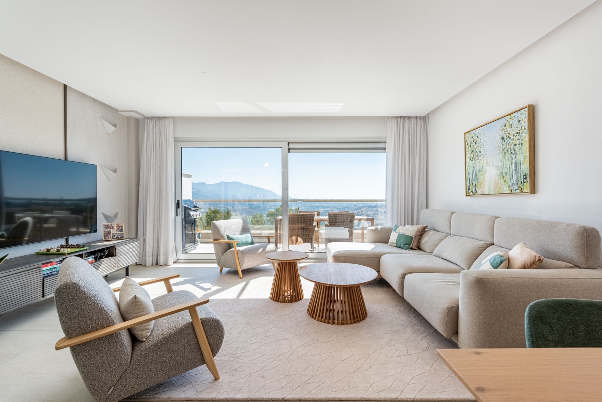 STUNNING 3-BEDROOM DUPLEX PENTHOUSE IN HARMONY LA CALA GOLF