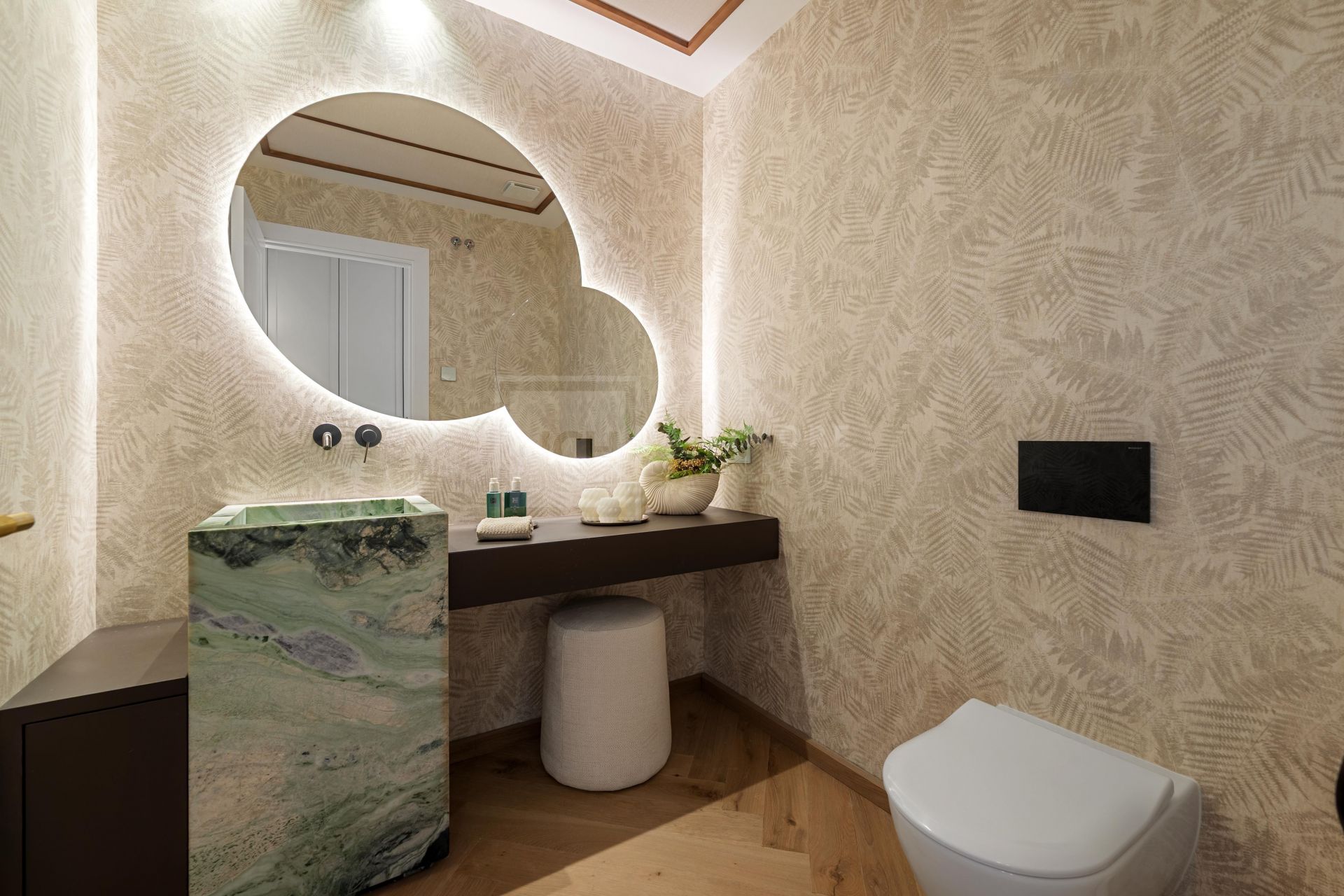 BRAND NEW VILLA WITH PANORAMIC SEA VIEWS LOCATED IN DOUBLE GATED COMMUNITY