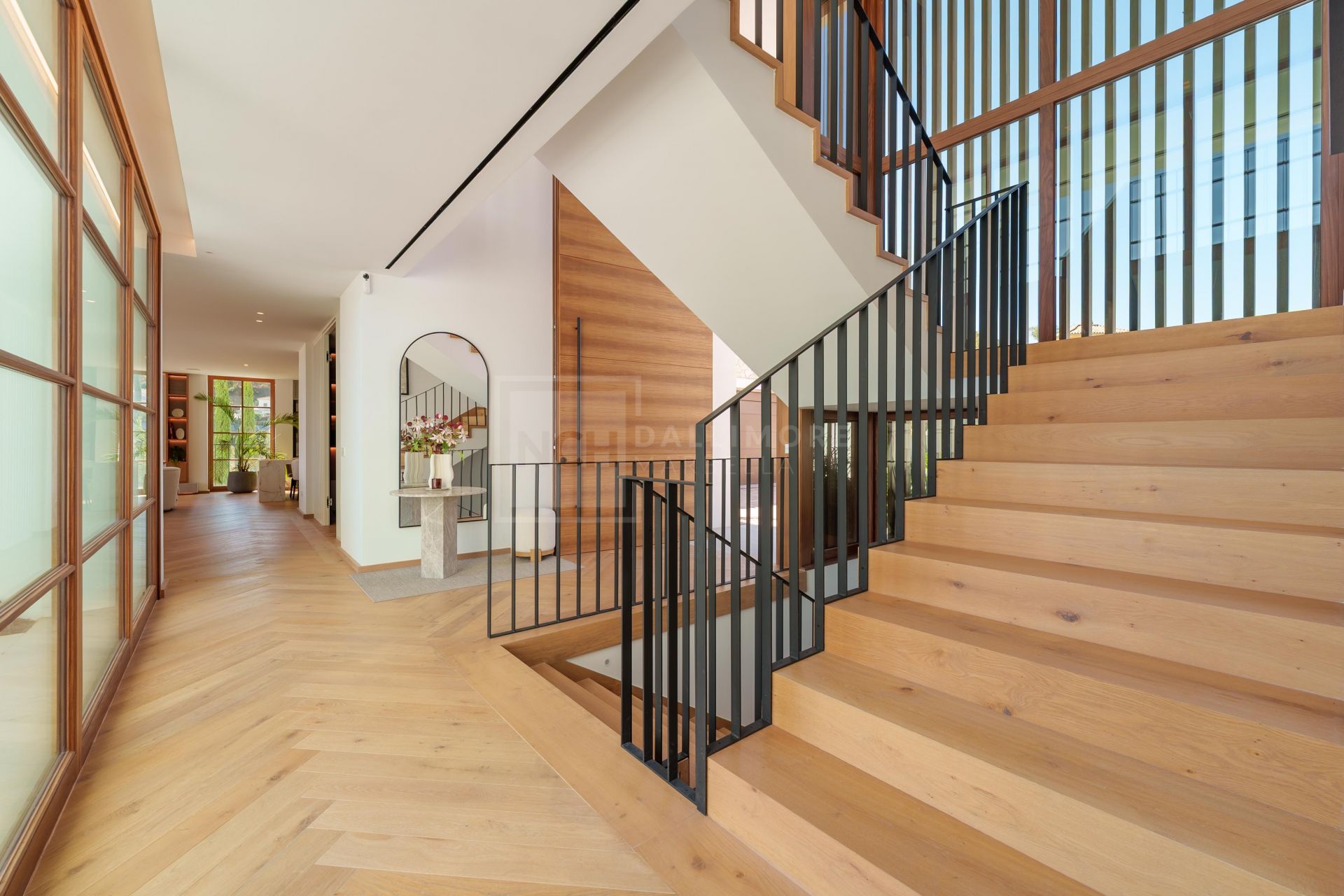 BRAND NEW VILLA WITH PANORAMIC SEA VIEWS LOCATED IN DOUBLE GATED COMMUNITY