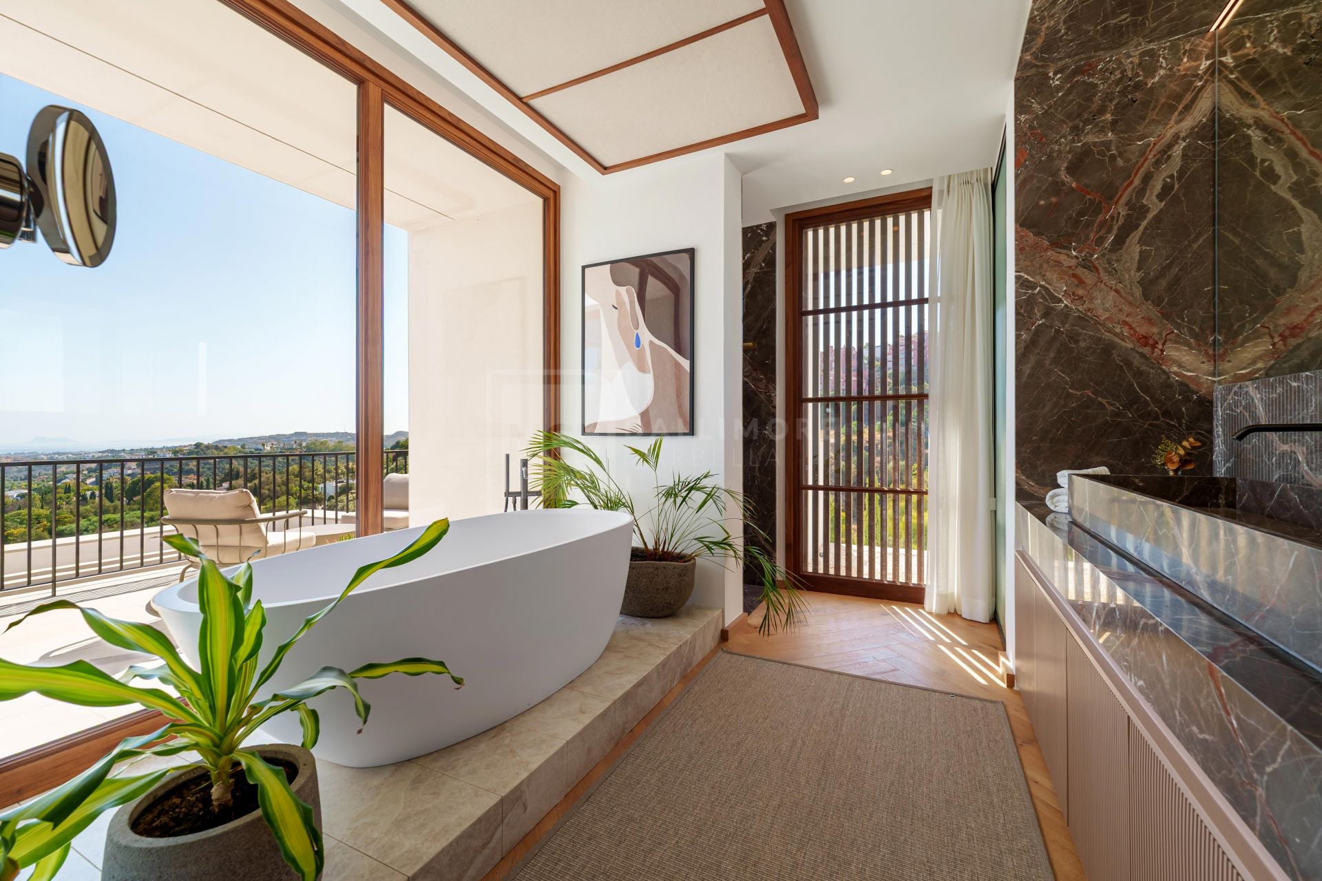 BRAND NEW VILLA WITH PANORAMIC SEA VIEWS LOCATED IN DOUBLE GATED COMMUNITY